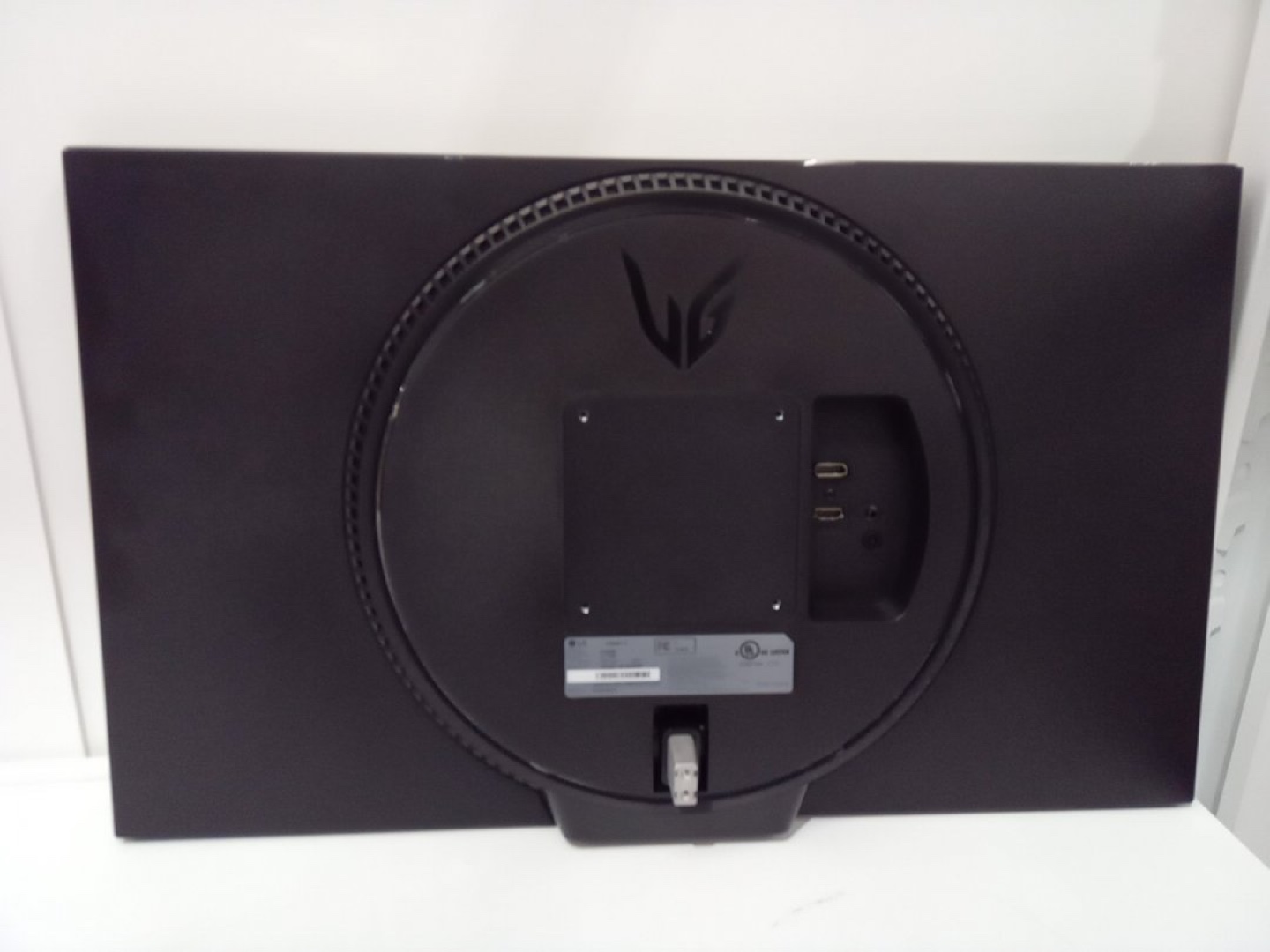 LG ULTRAGEAR 27" 144HZ - photo 5