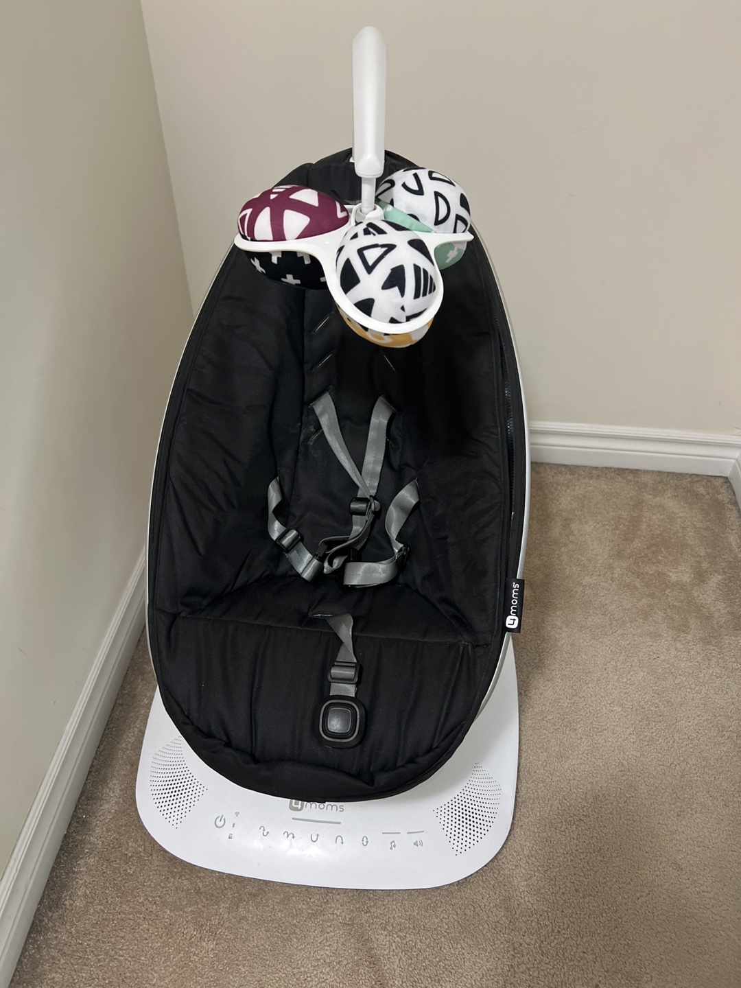 4moms mamaRoo Baby Swing - Black
