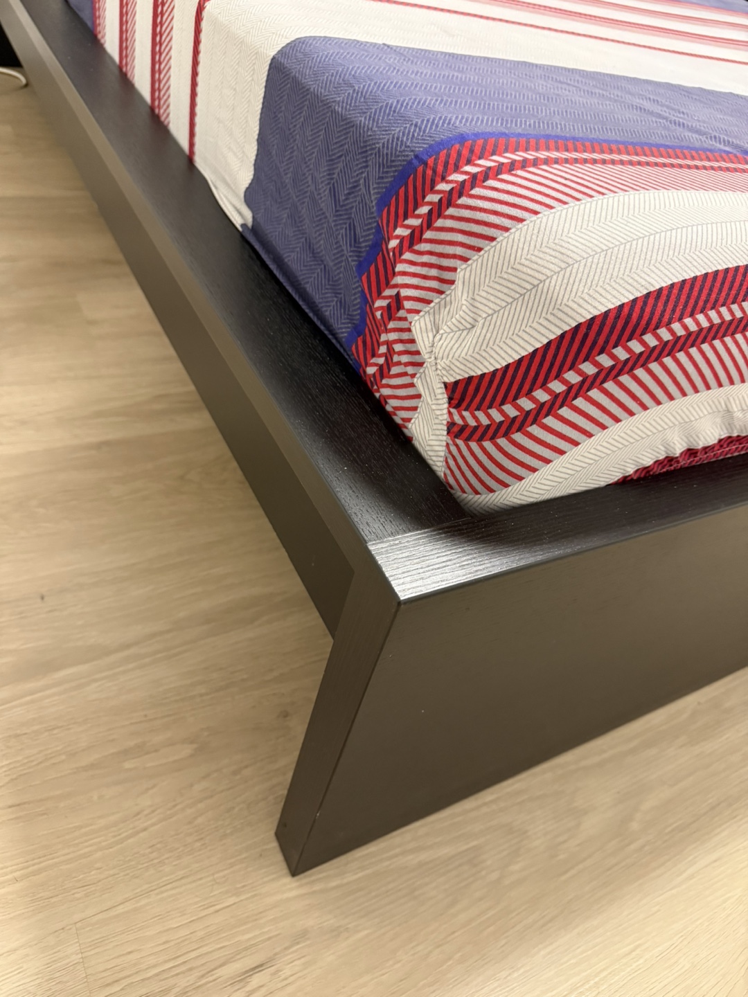 IKEA MALM Black-Brown Queen Bed Frame - photo 4