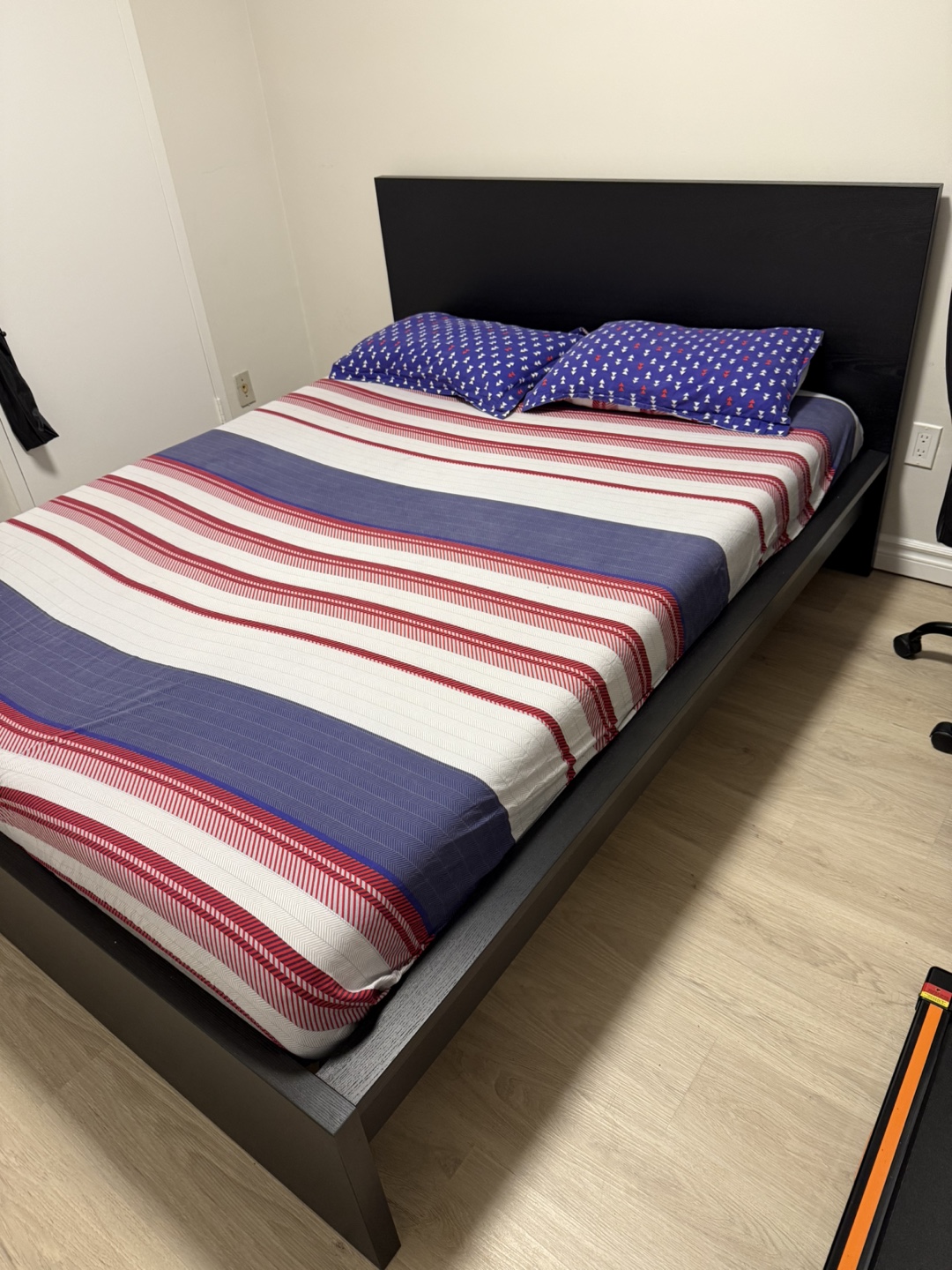 IKEA MALM Black-Brown Queen Bed Frame - photo 2