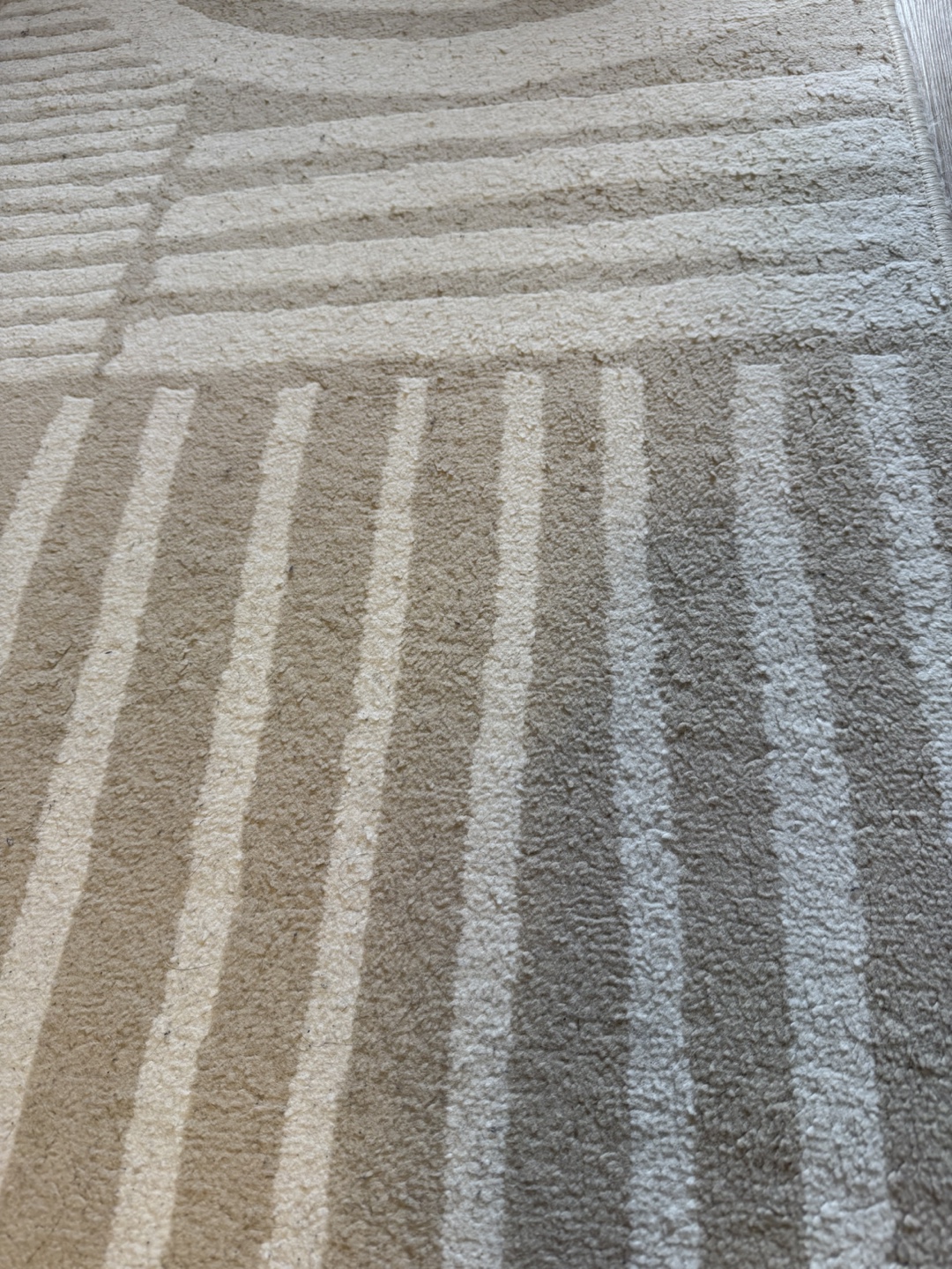 IKEA VEJSTRUP Rug - Beige and White - photo 2