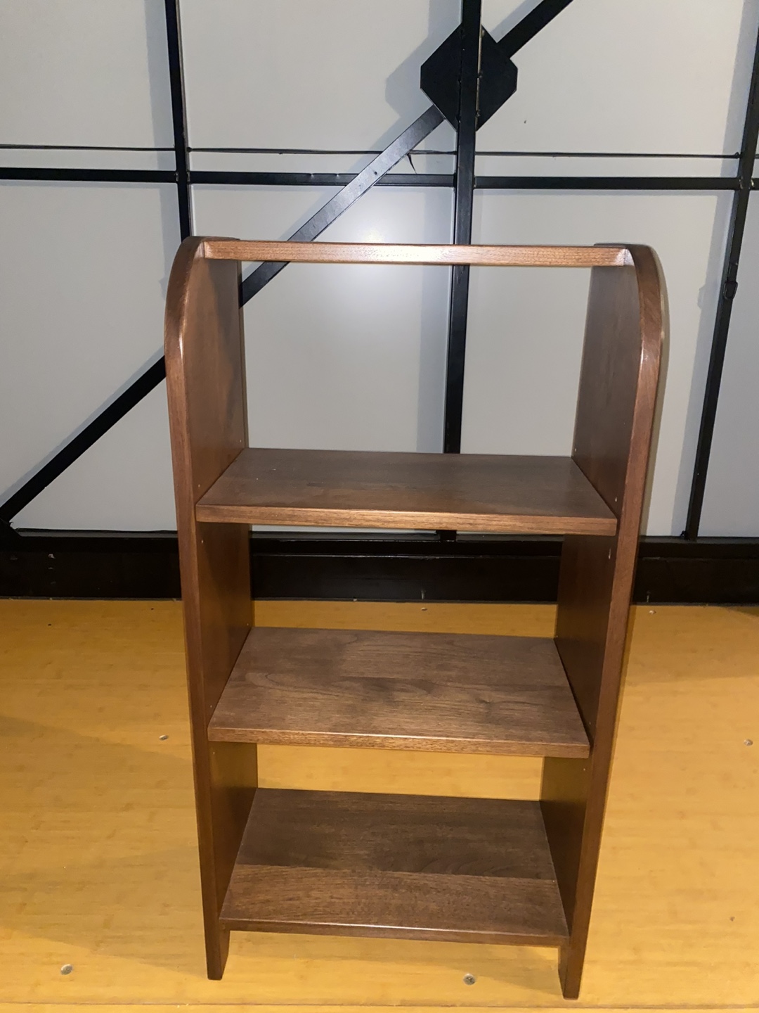 Three-shelf wooden bookcase
