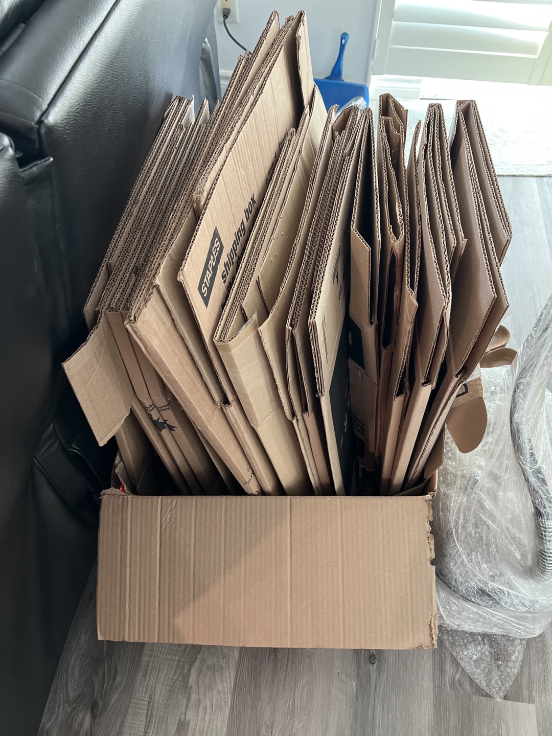 Staples Moving Boxes - Bulk Lot
