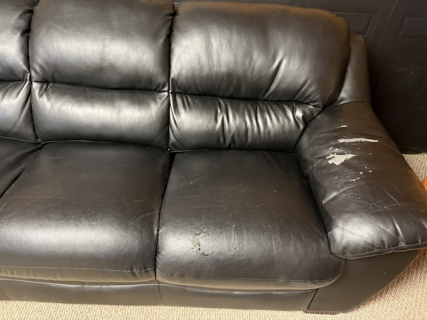 Faux Leather 3 Seater Black Couch - photo 3
