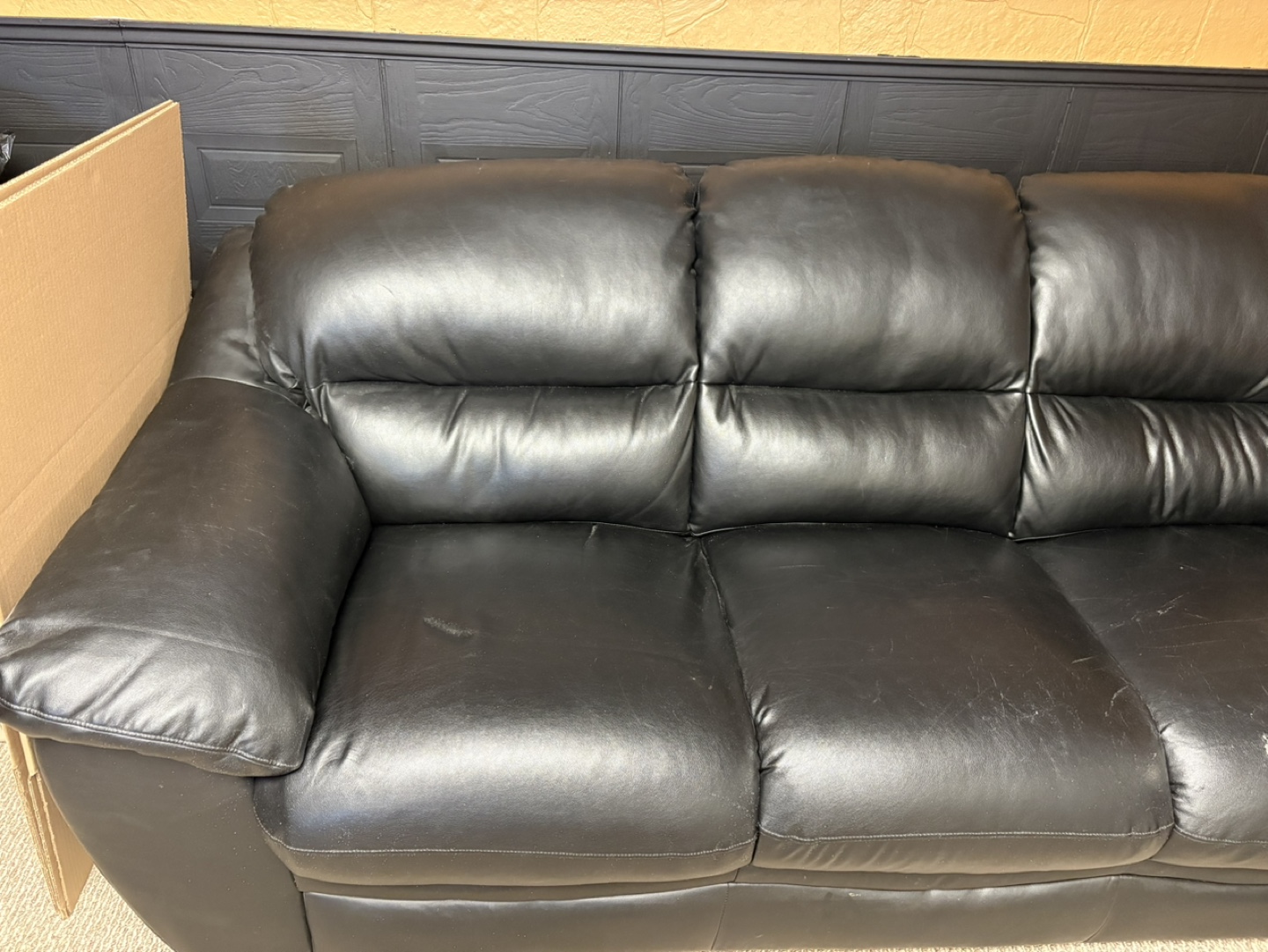 Faux Leather 3 Seater Black Couch - photo 2