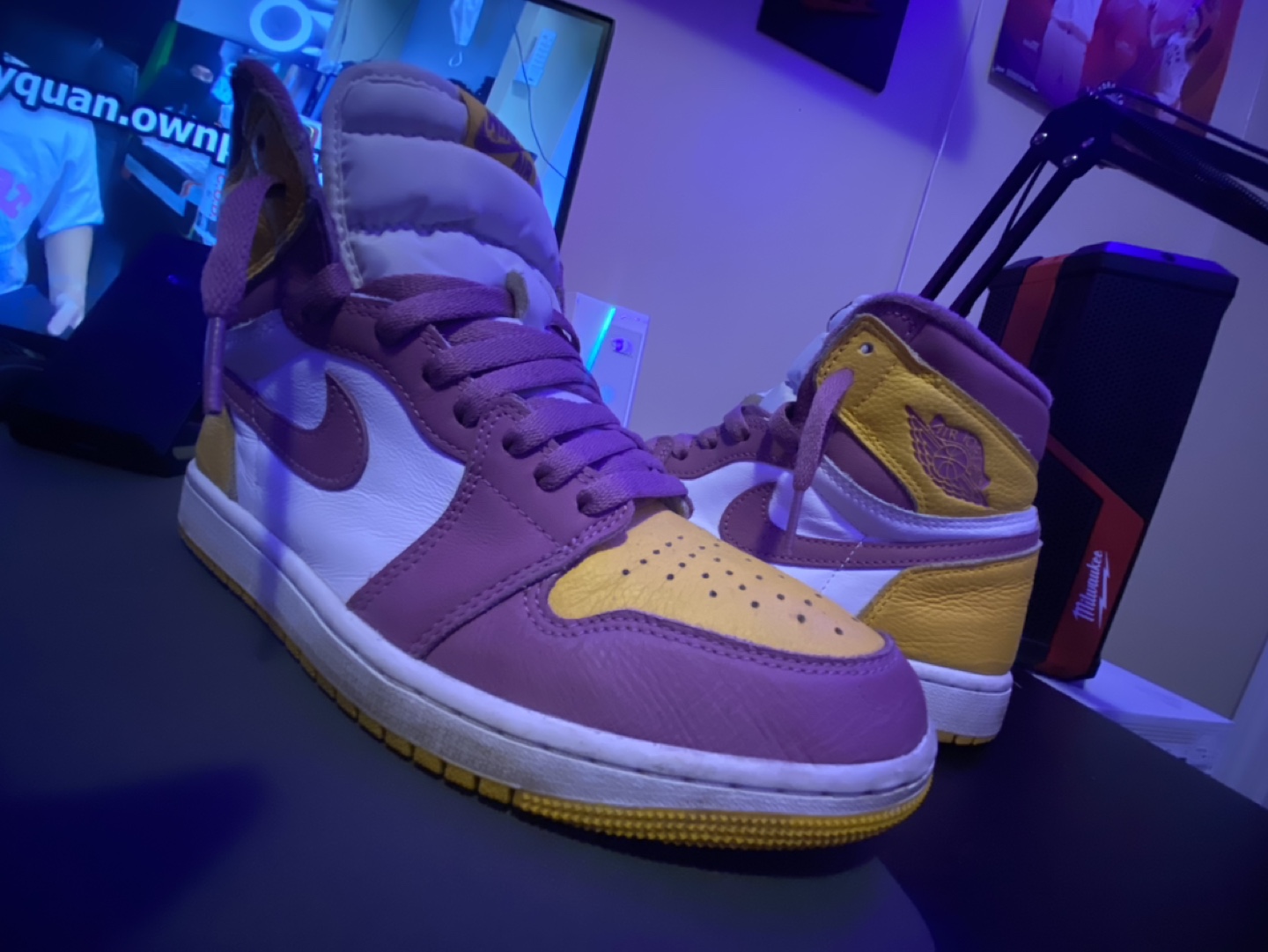 Jordan 1 Retro High OG - photo 2