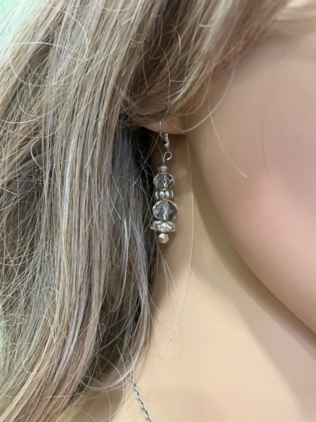 2pc Necklace and earring matching sets. image indicator(8)