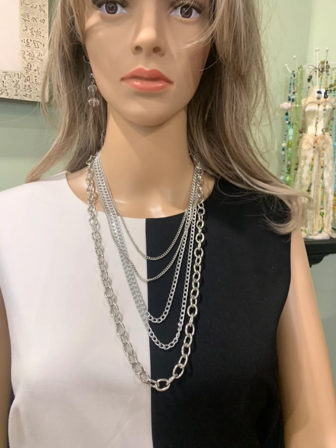 2pc Necklace and earring matching sets. image indicator(5)