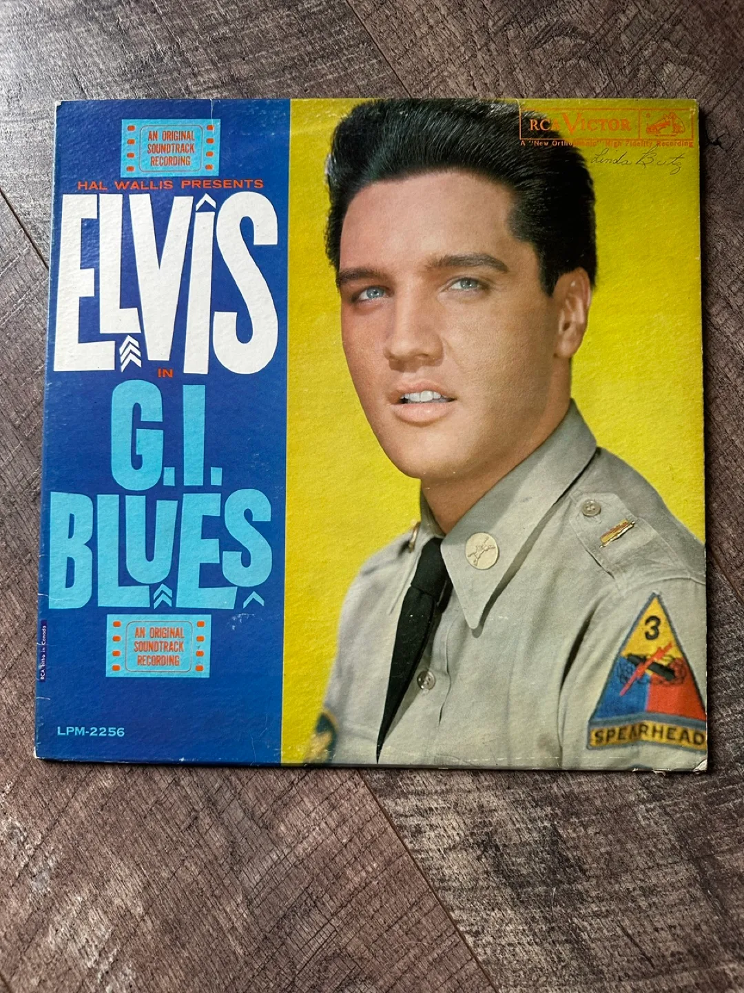 Elvis Presley Vinyl Record Collection (5 LPs) image indicator(7)