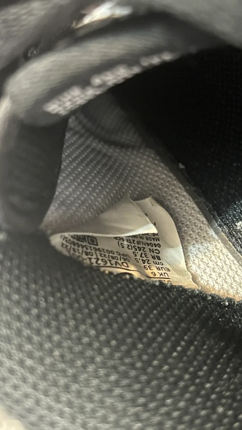 Nike Air Force 1 Shoes - Size Youth 6.5 image indicator(6)