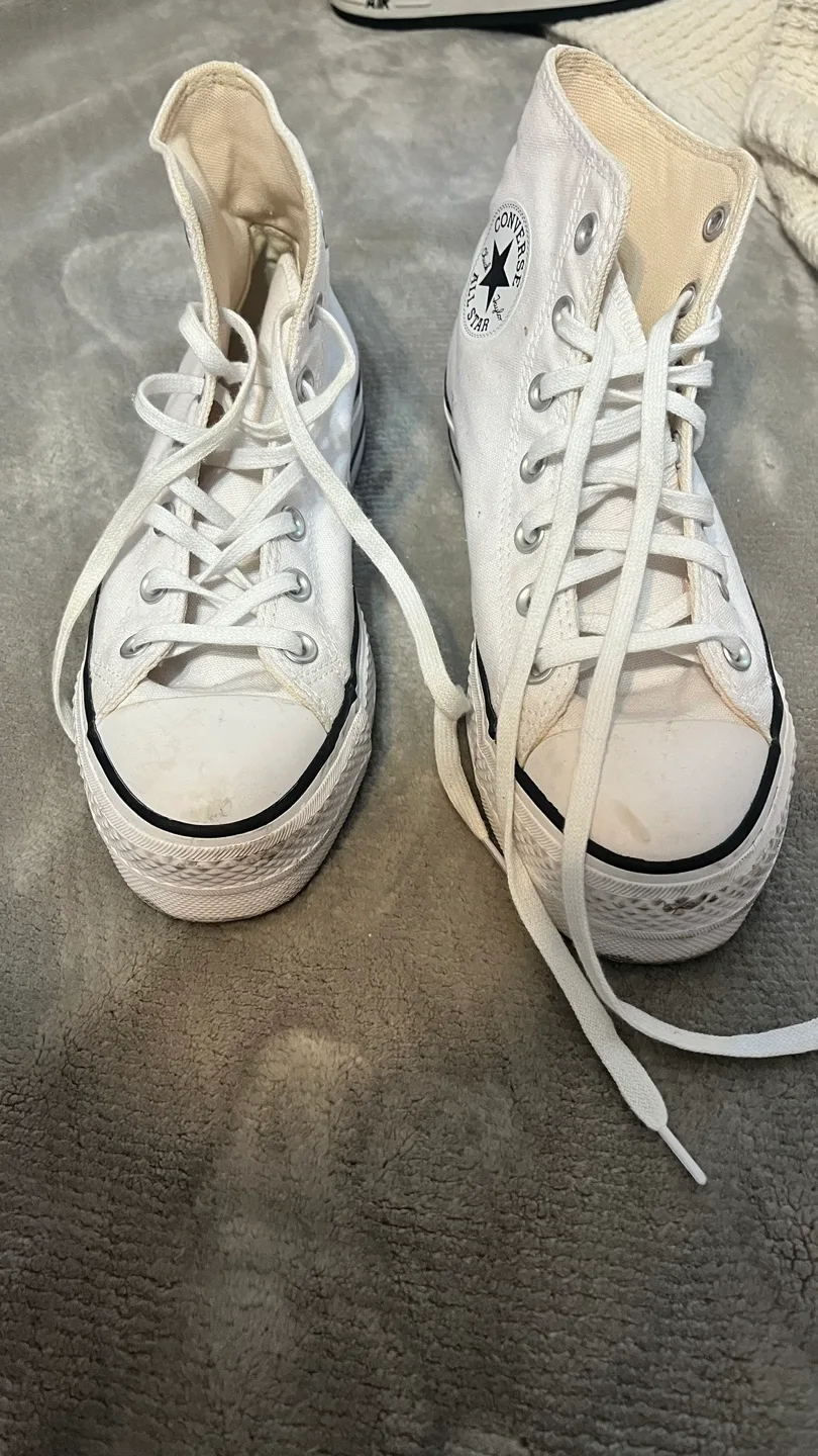 Women's Converse All Star Platform High-Tops - White - Size 5 image indicator(5)