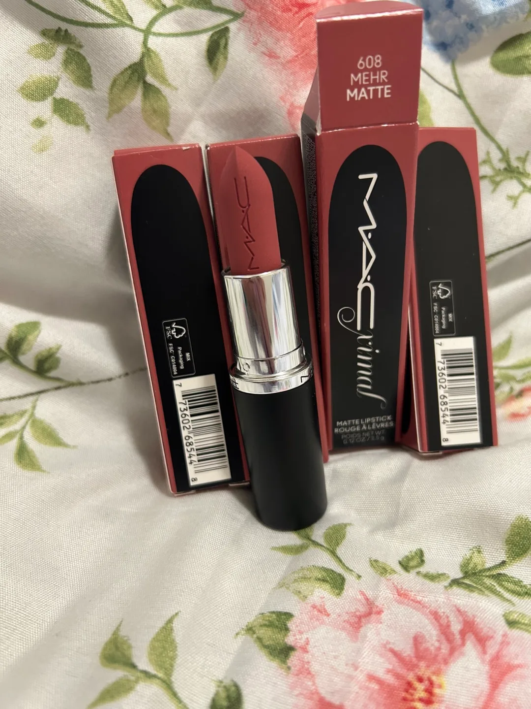 MAC Cosmetics Mehr Matte Lipstick - 608 image indicator(2)