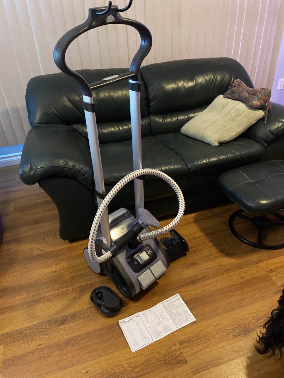 Rowenta IS8000 Garment Steamer - photo 4