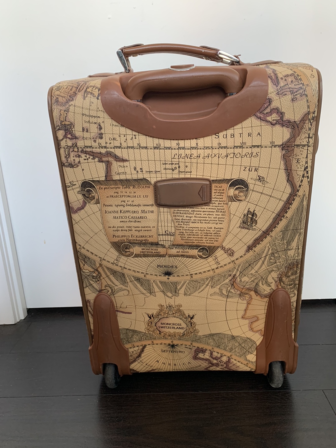 Vintage World Map Rolling Suitcase - photo 3
