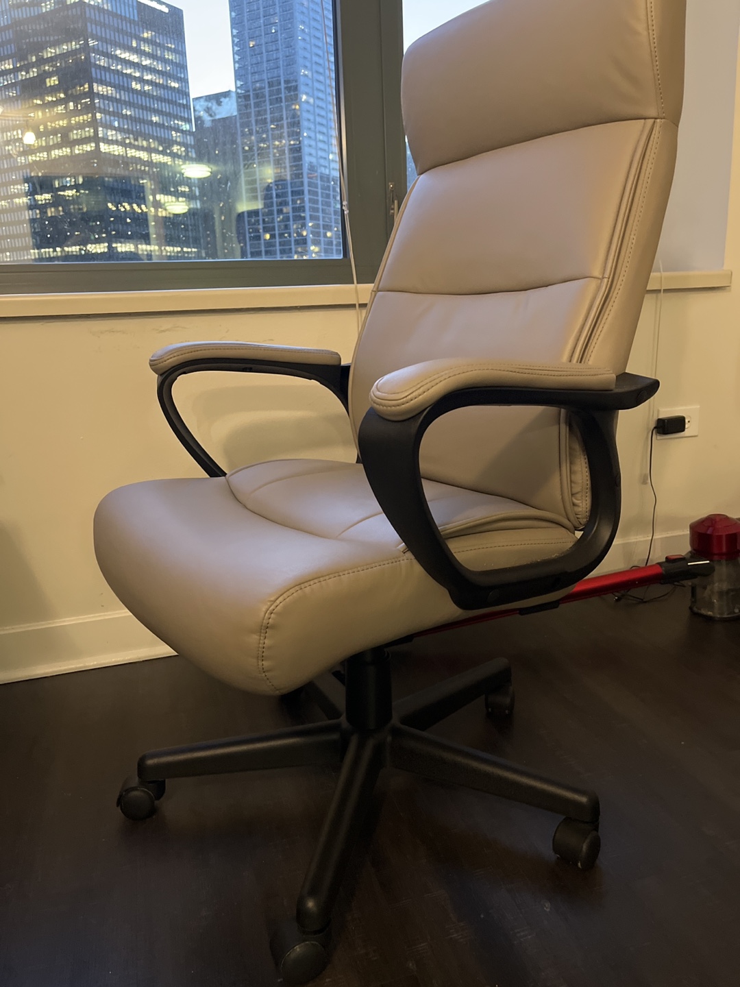 Beige Leather Office Chair - photo 2
