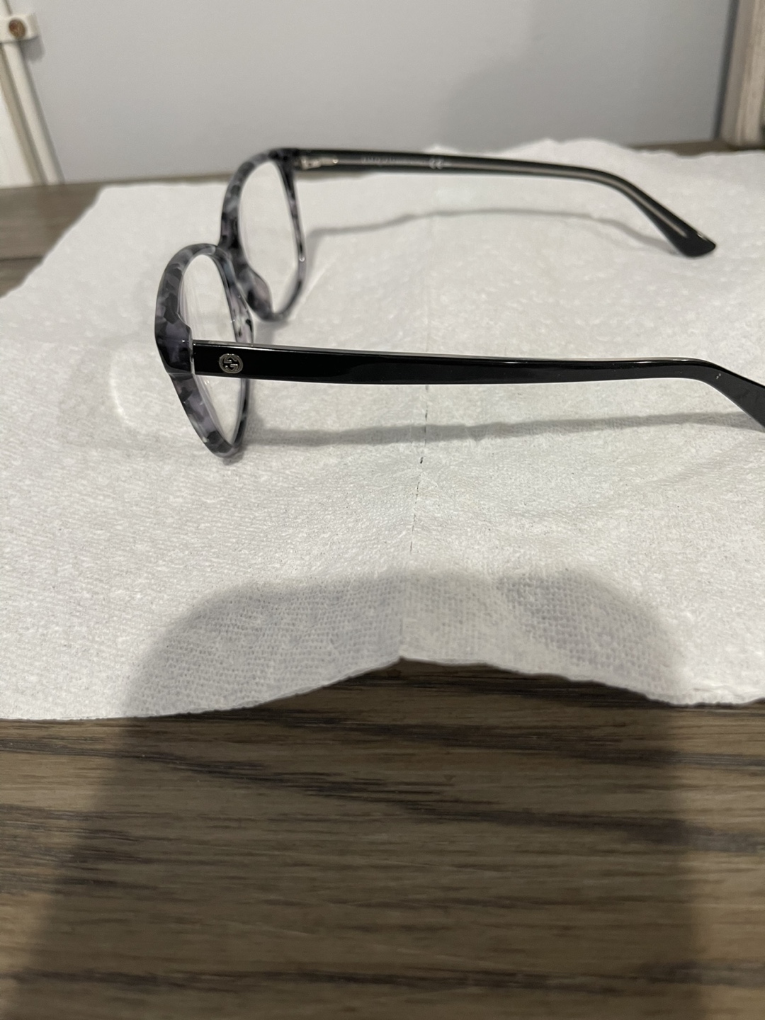 Gucci Gray and Black Eyeglass Frames - photo 2