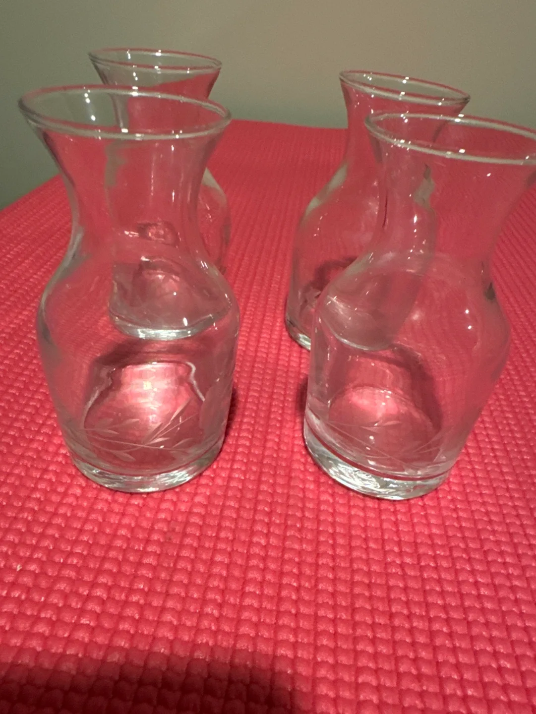 Set of 4 Mini Glass Decanters image indicator(2)