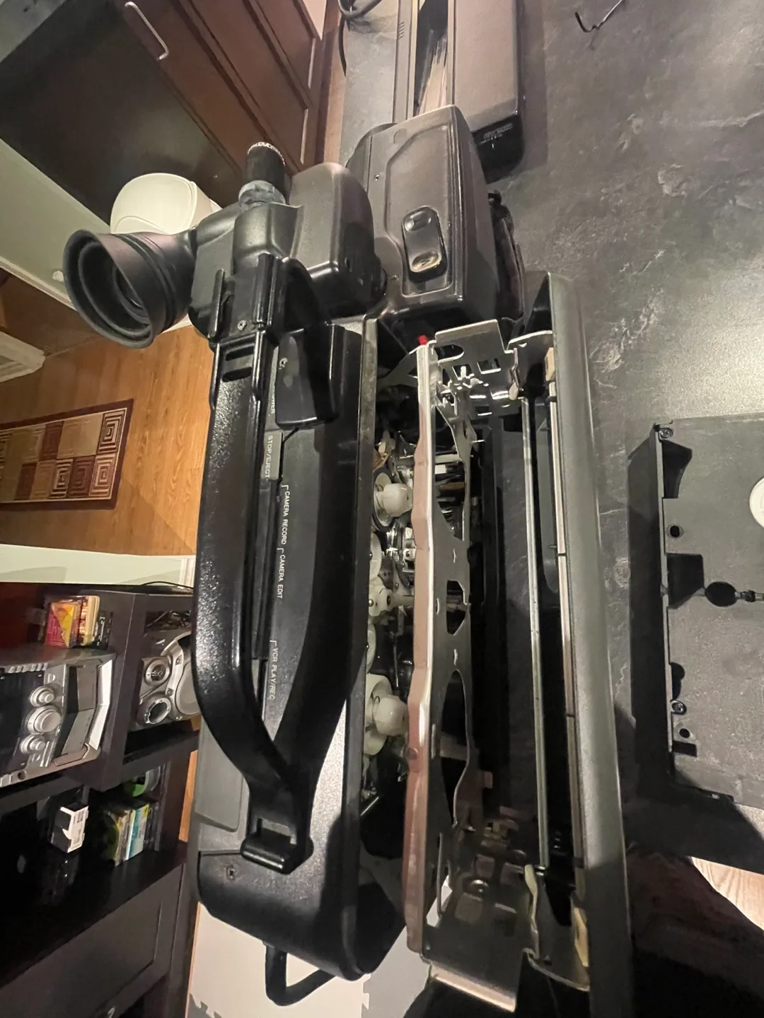 Vintage GE Camcorder CG-9906/CG-9908 with Owner's Manual image indicator(4)