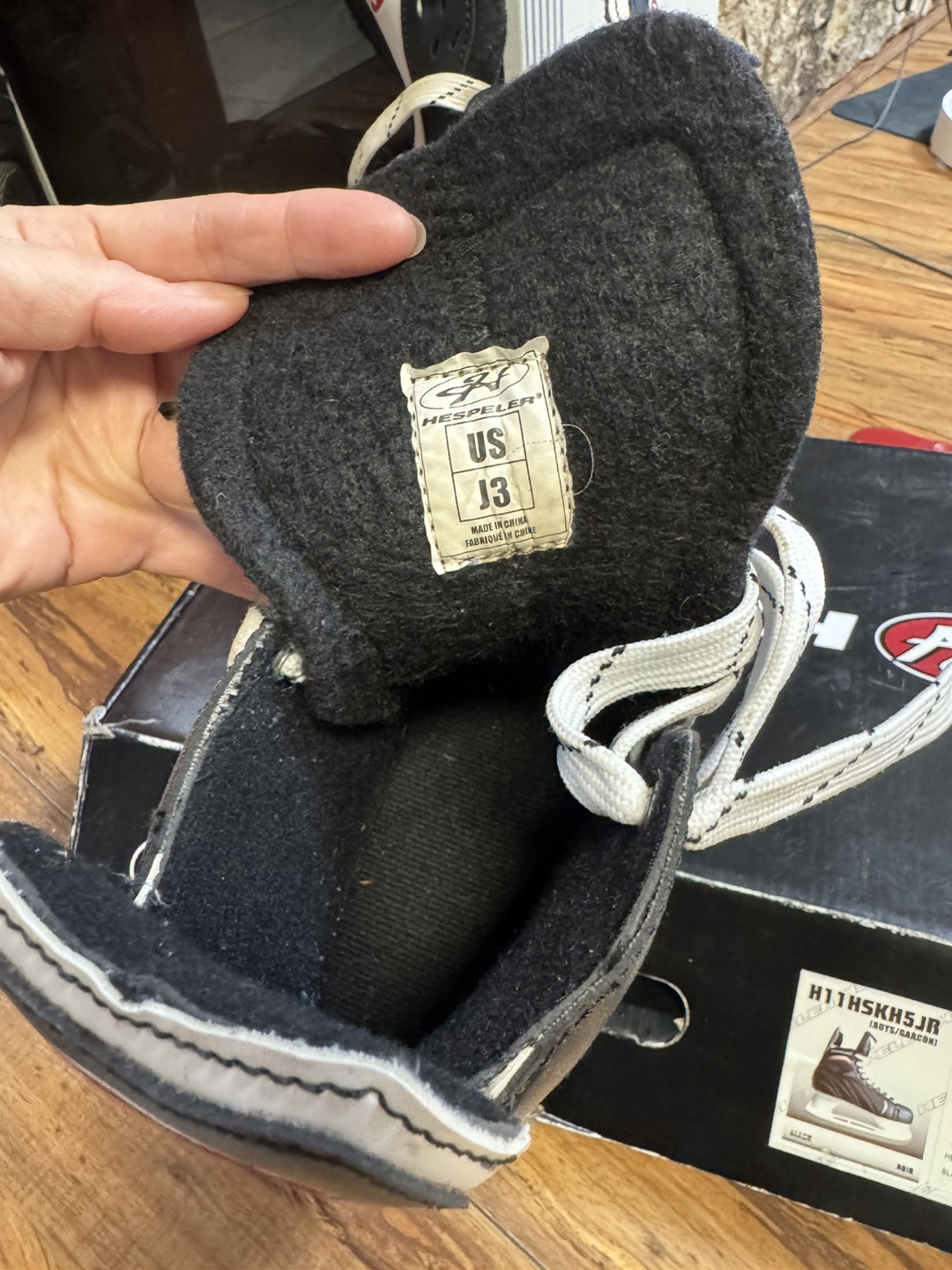 Kid Iceskate shoes - photo 5