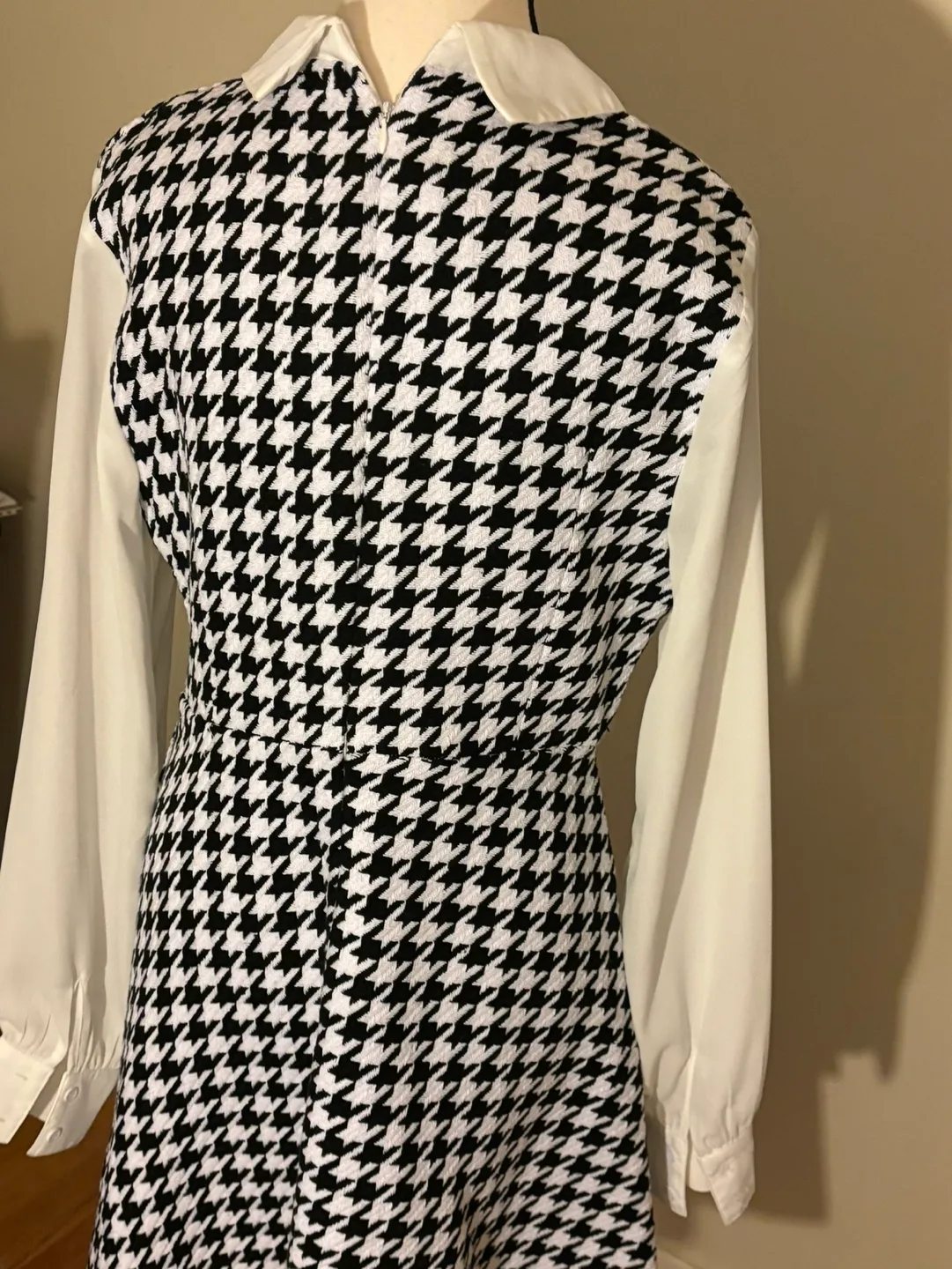 Black And White Houndstooth Dress image indicator(2)