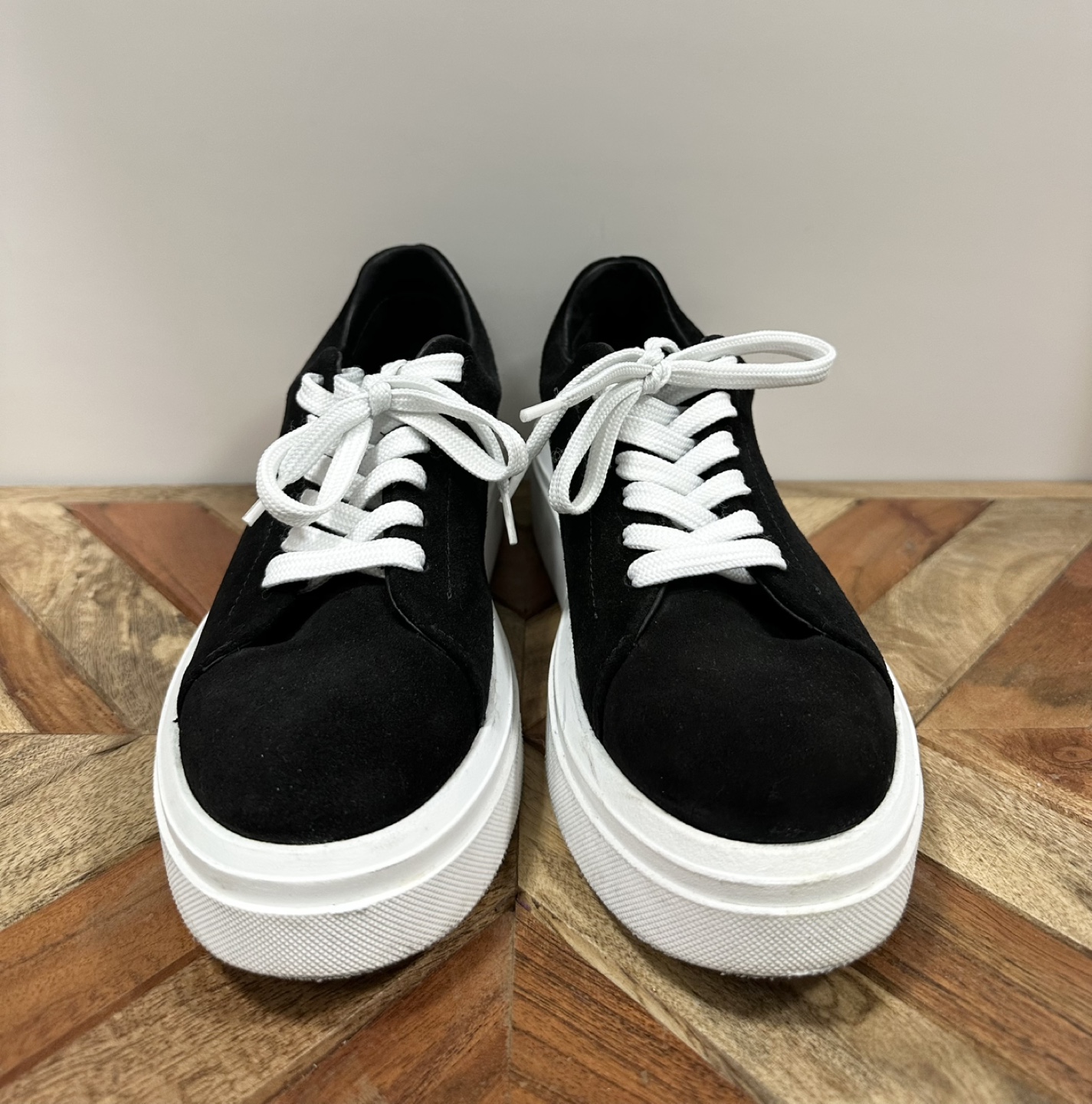 Black Suede Platform Sneakers - photo 2