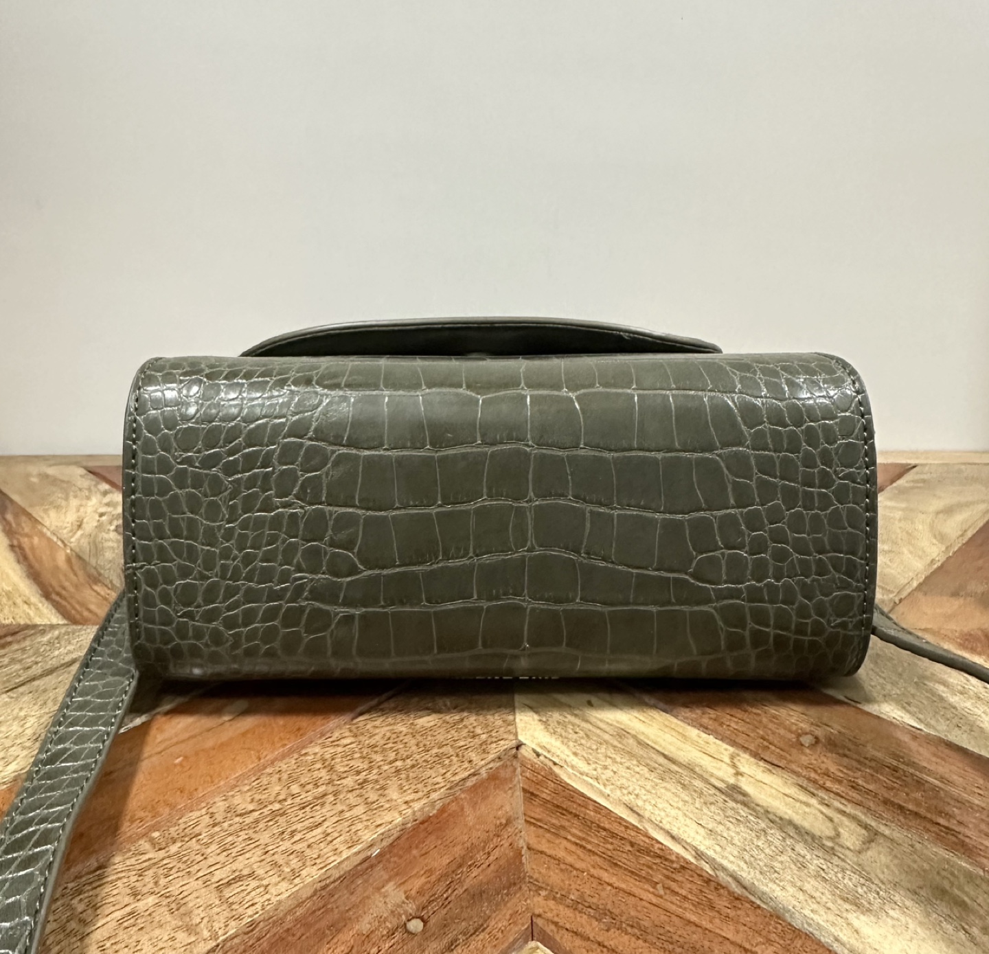 Like Dreams Olive Green Crocodile Handbag - photo 4