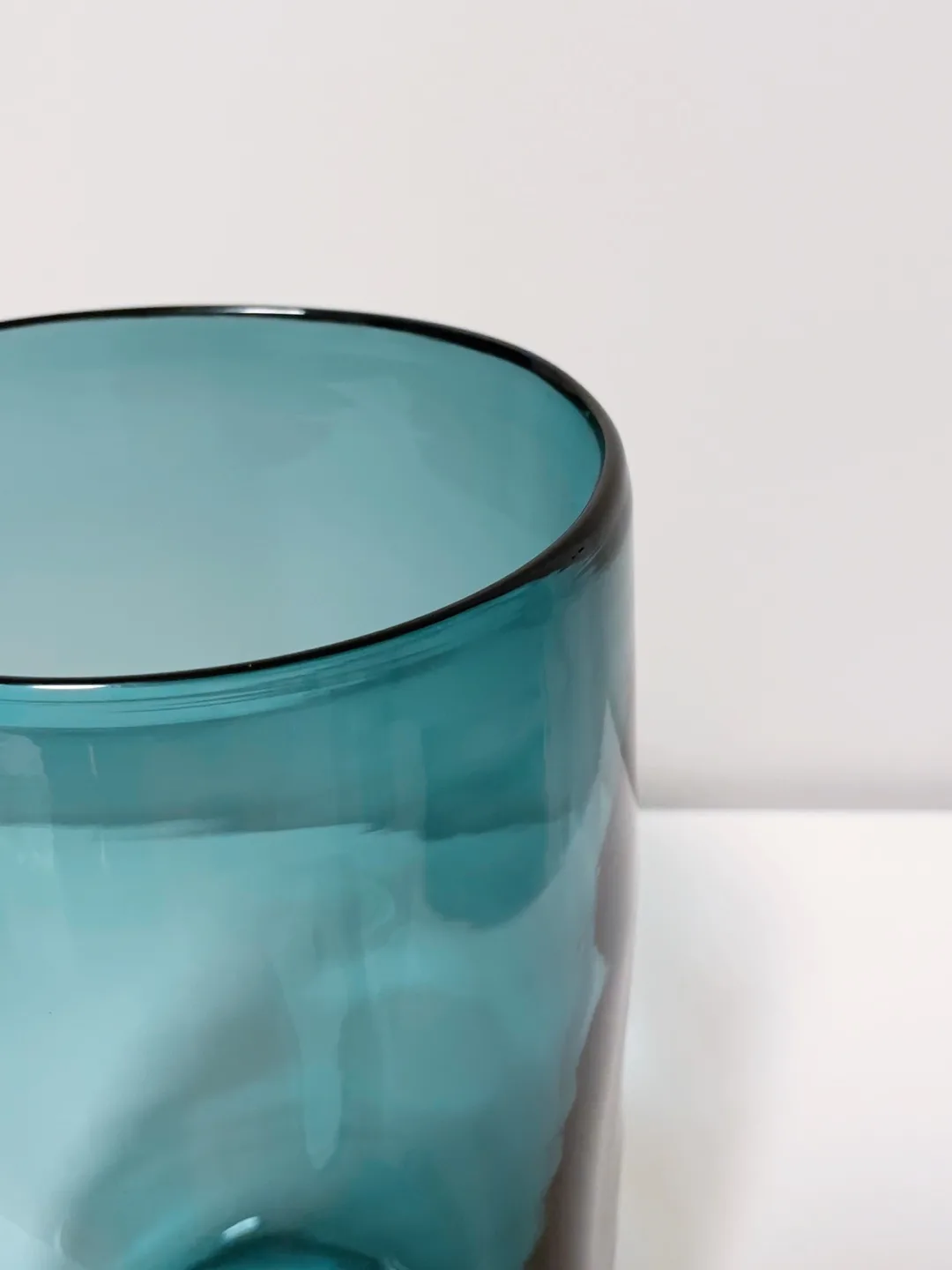 WEST ELM Pure Glass Vase image indicator(6)