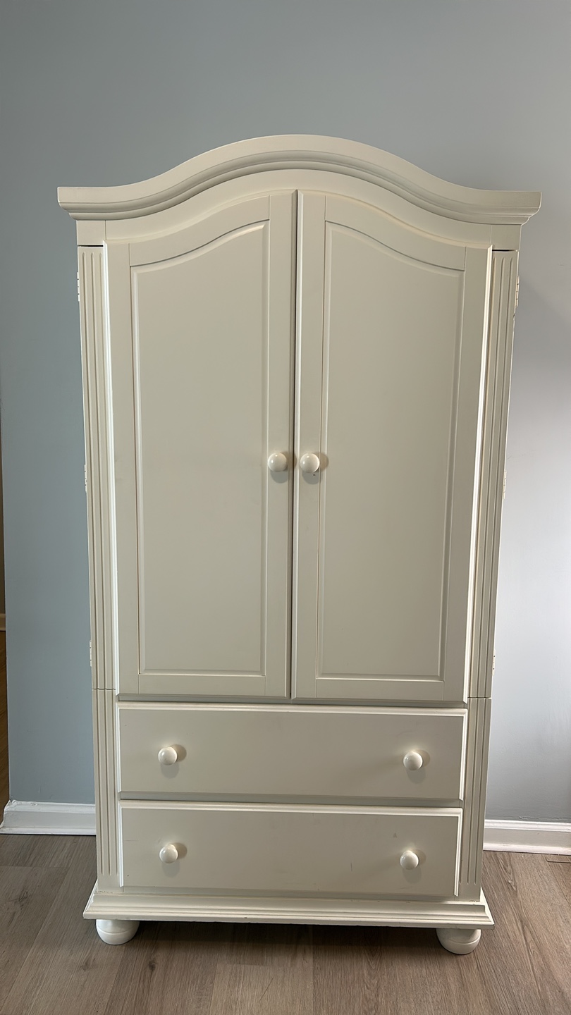 Armoire