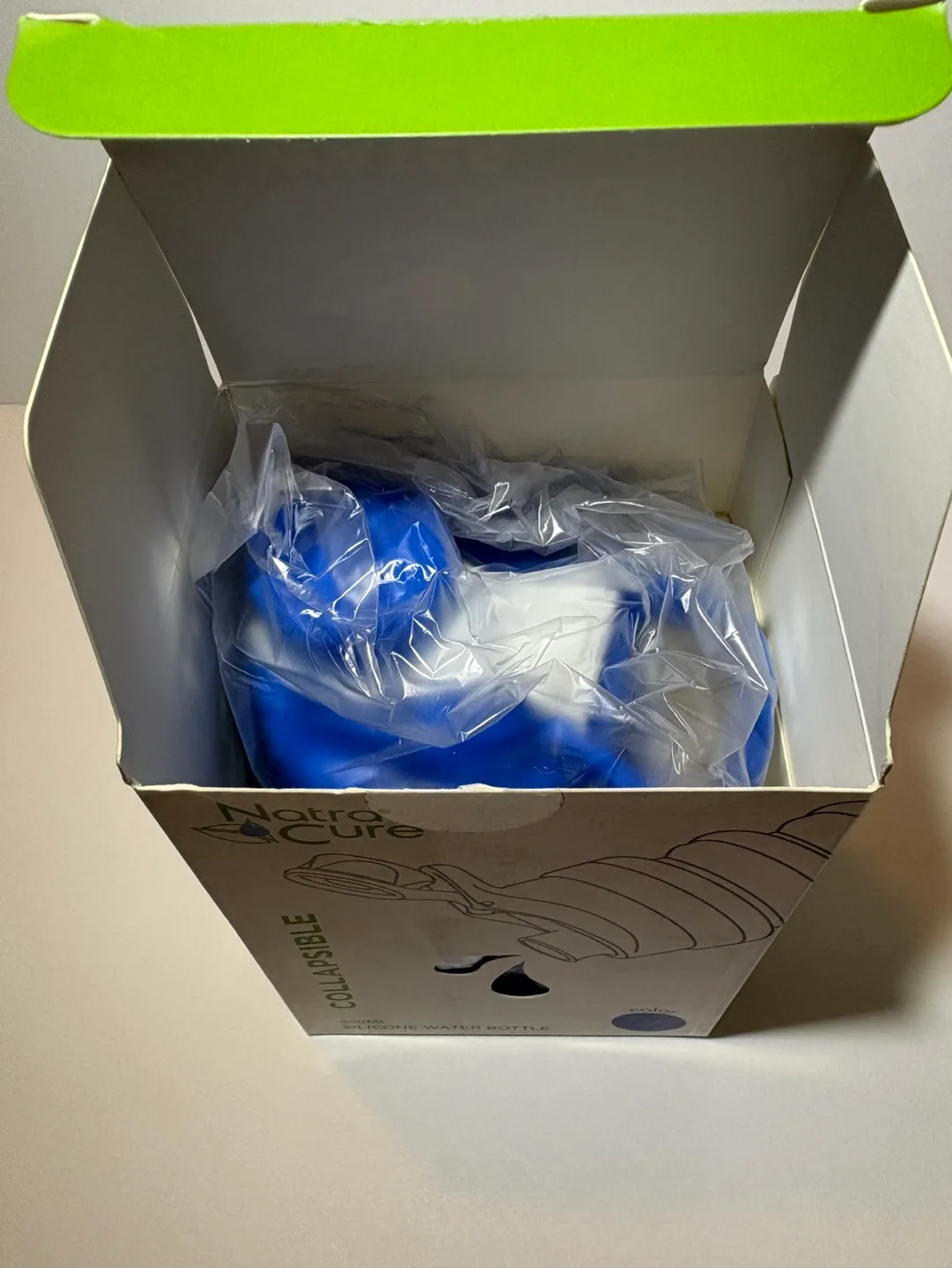 *NEW* Portable Travel Collapsible Silicone Water Bottle image indicator(4)