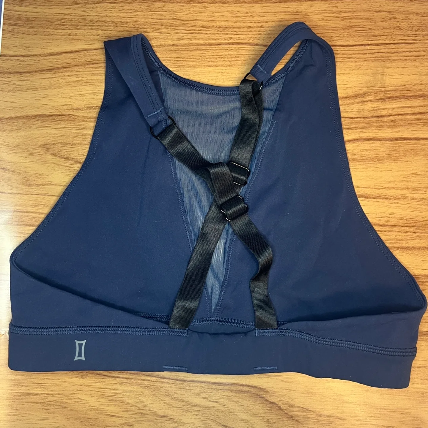 Kit and Ace High Neck Sports Bra - Size Small image indicator(2)