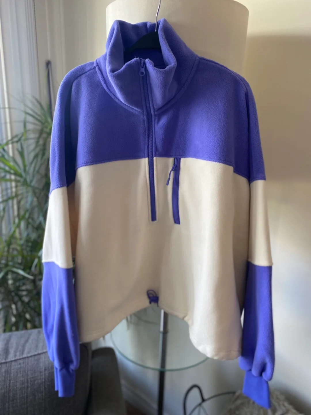 H&M Move Colour-Blocked Fleece thumbnail