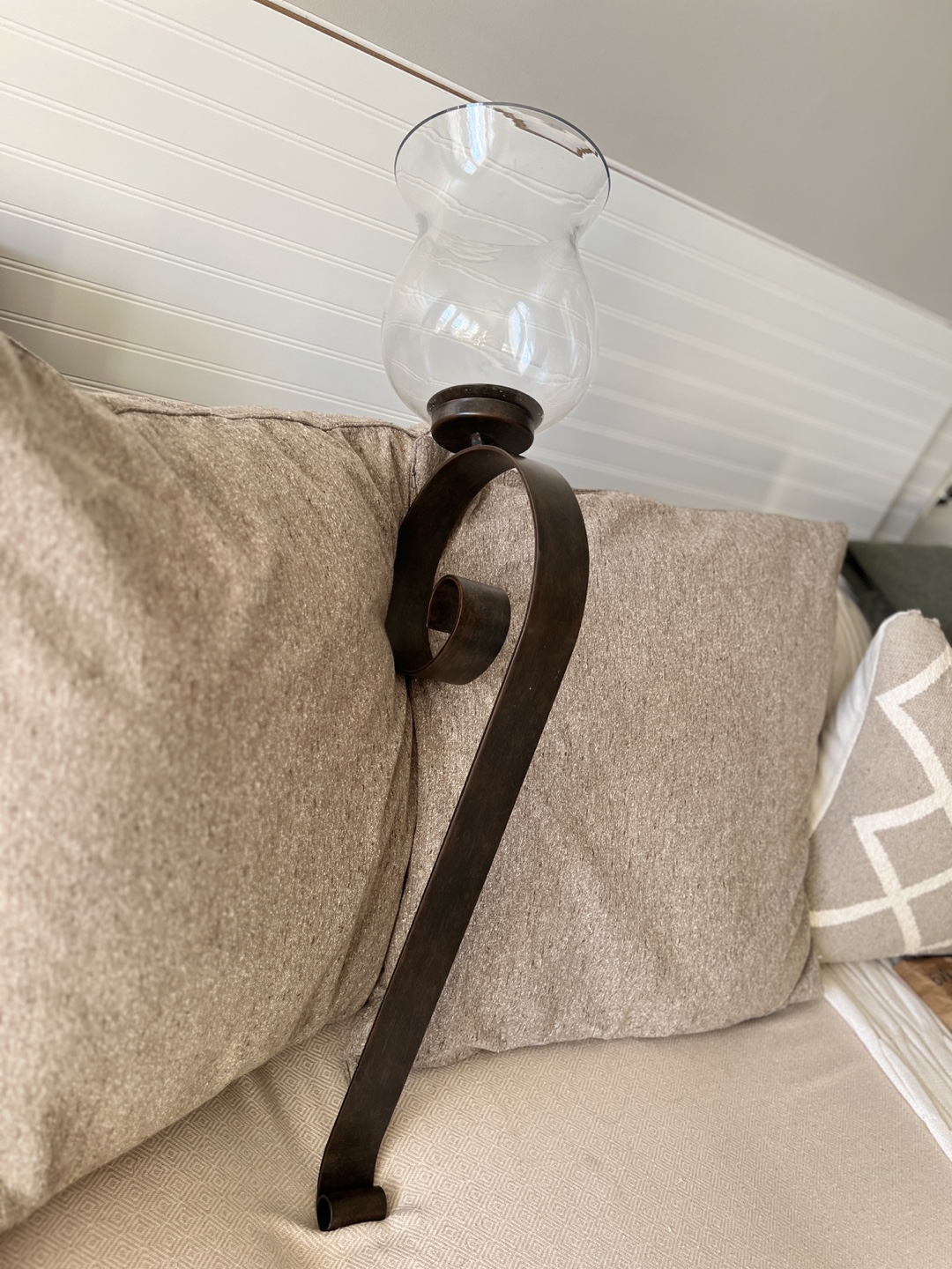 Elegant Wall-Mounted Candle Holder - photo 2