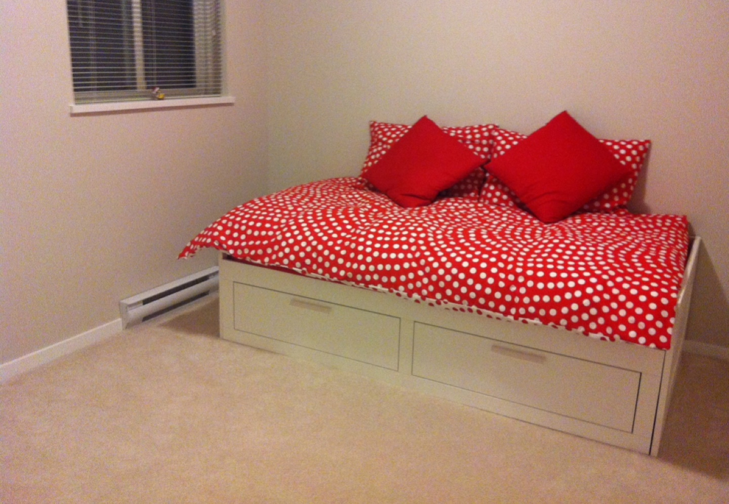 Ikea Daybed frame with 2 drawers, white, Twin