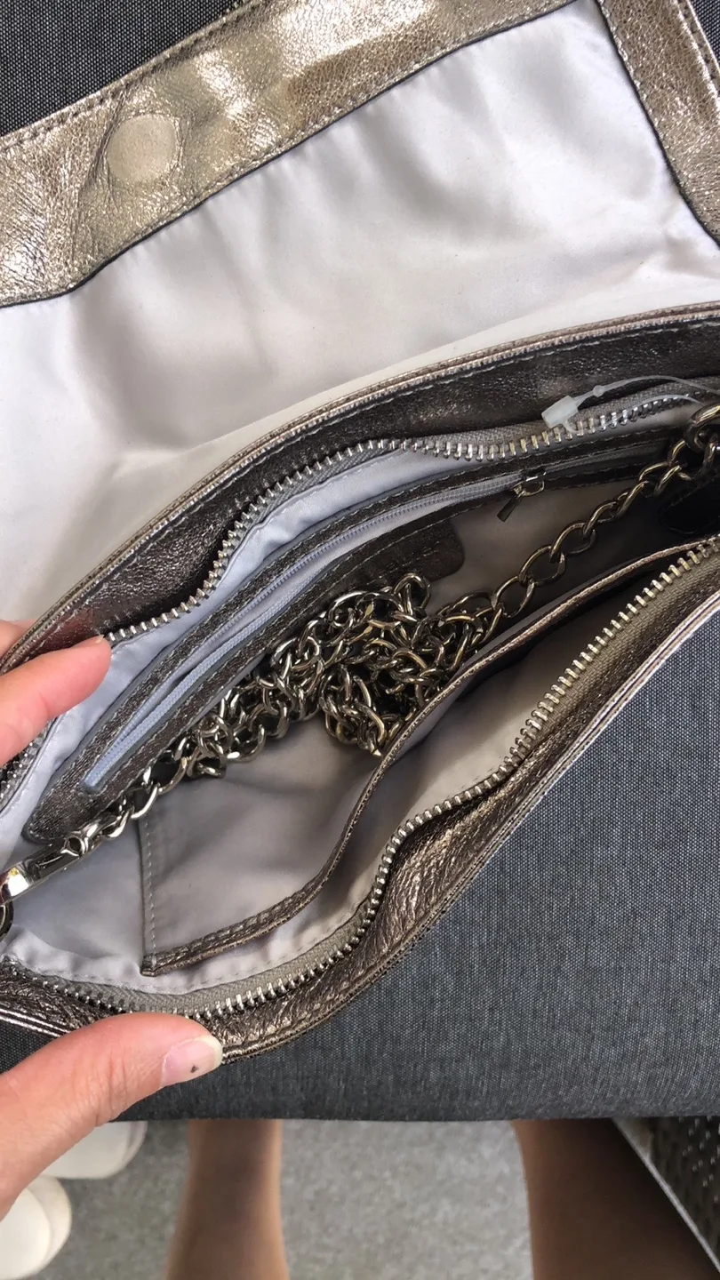 Metallic Leather Rose  Clutch image indicator(5)