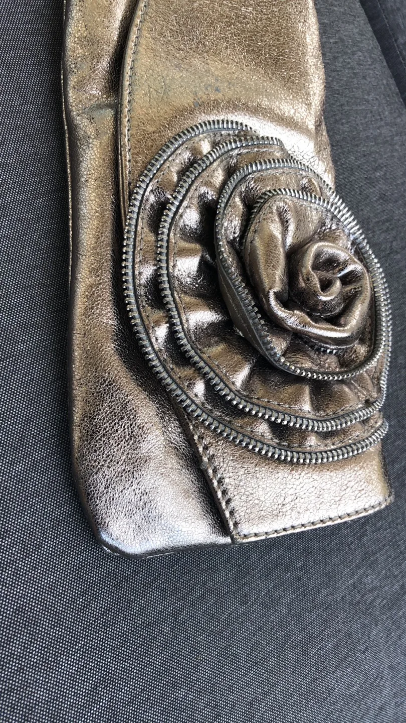 Metallic Leather Rose  Clutch image indicator(2)