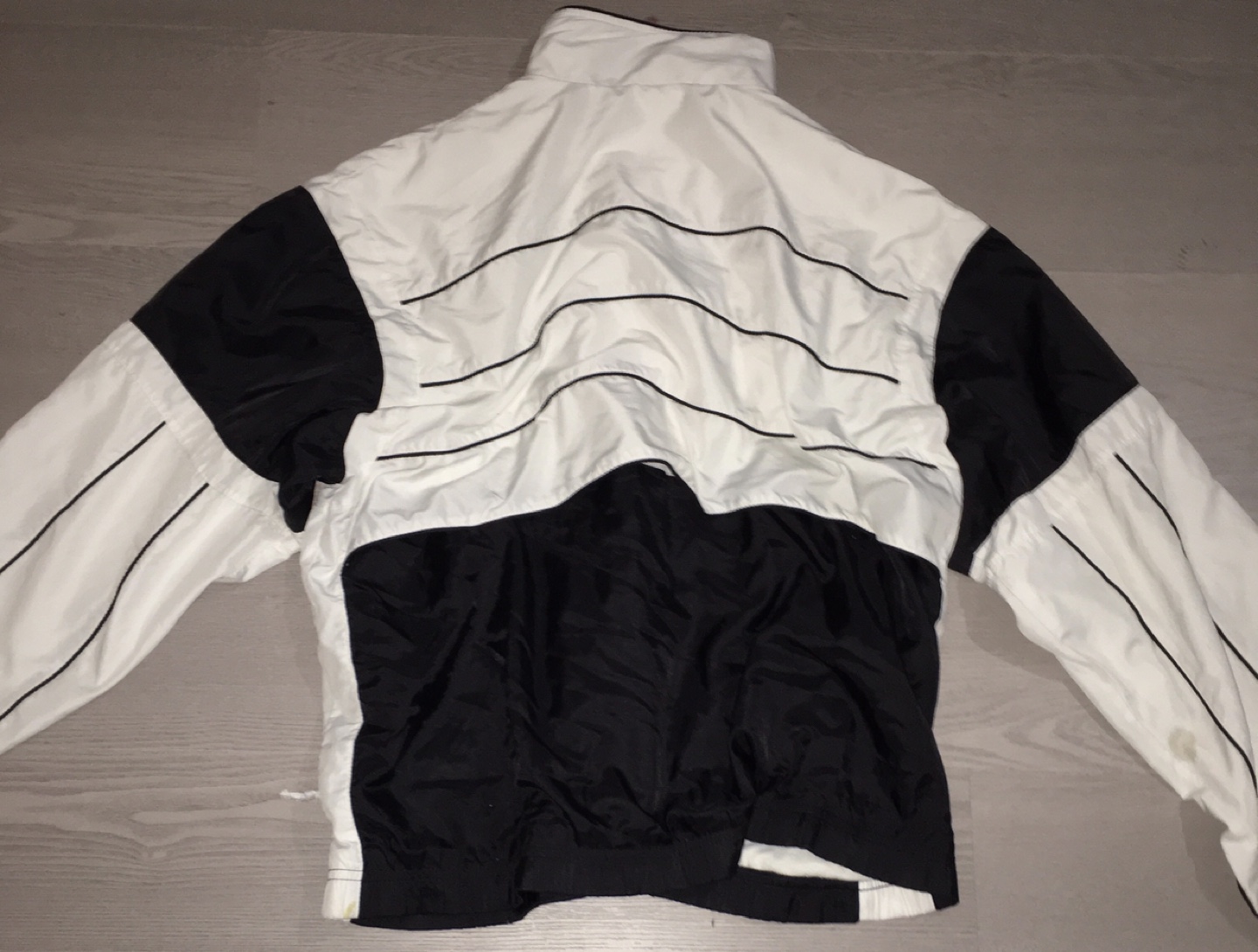 Vintage Nike Track Jacket - Size Medium - photo 2