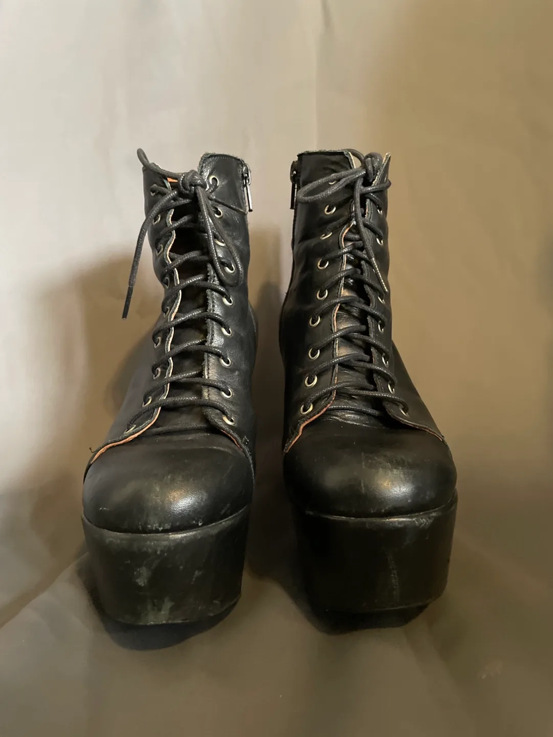 Leather Platform Boots made in Spain image indicator(2)