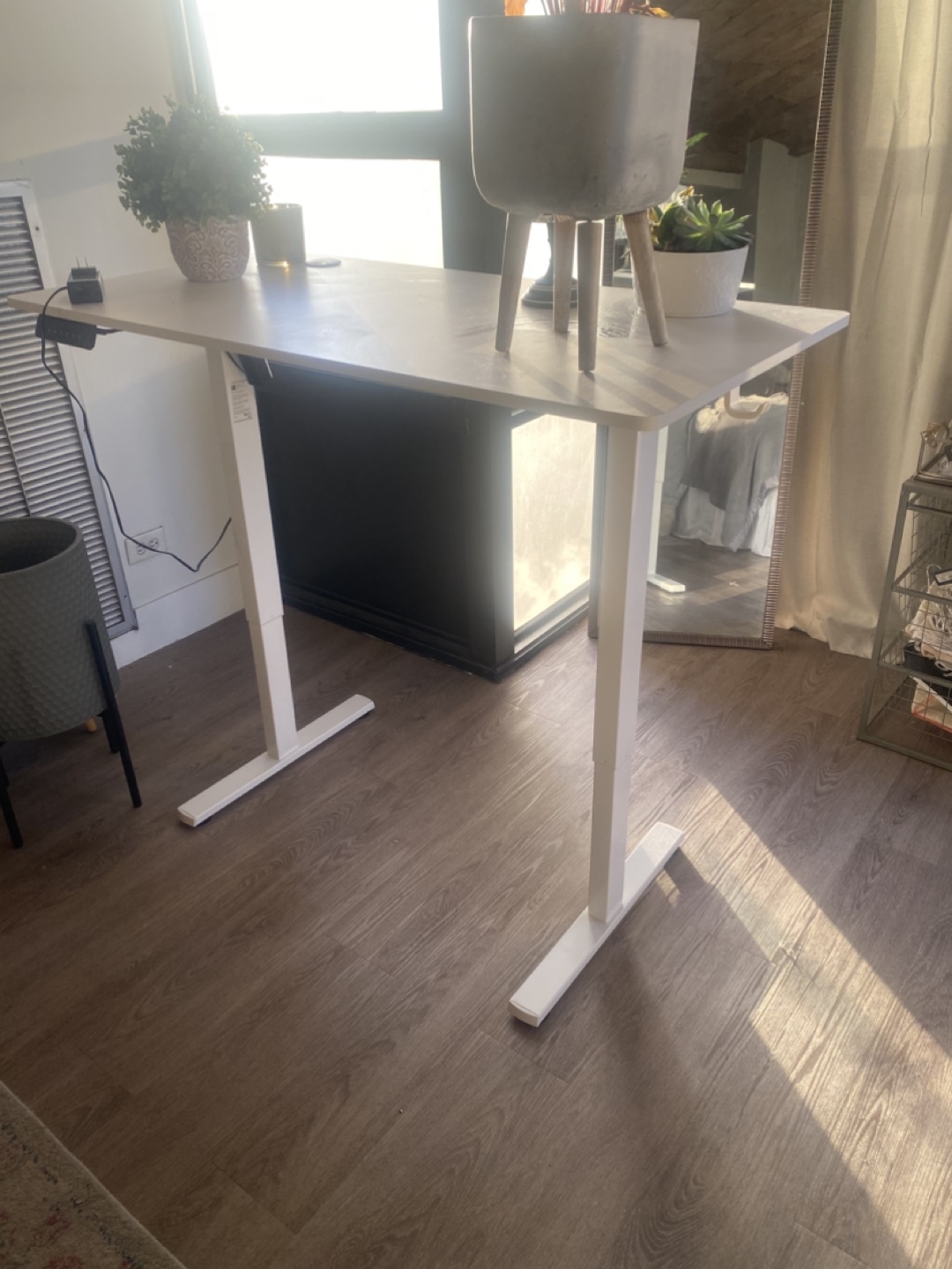 Electric Standing Desk - White - photo 2