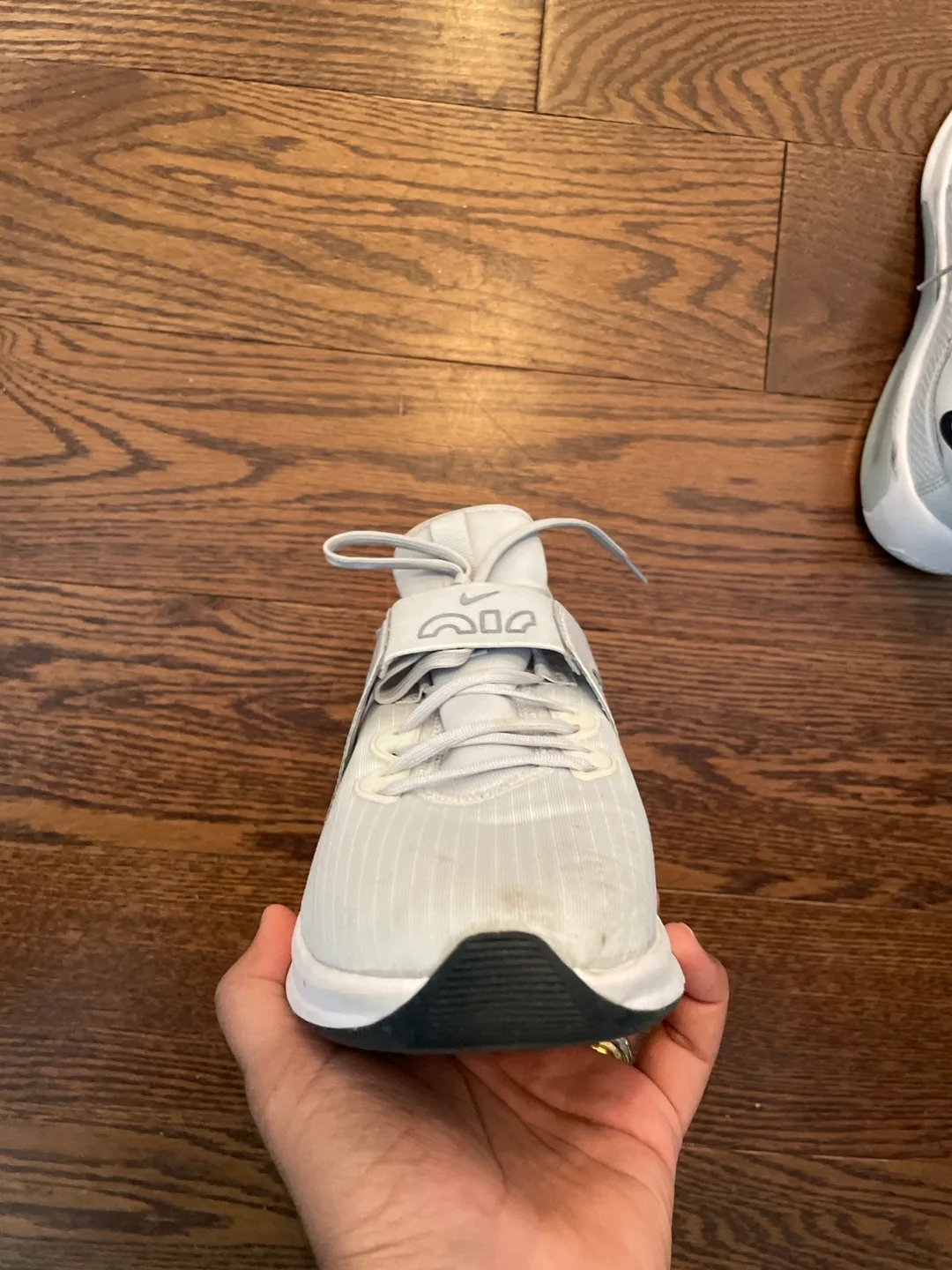 Nike Women's Training Shoes Size 8-8.5 image indicator(3)