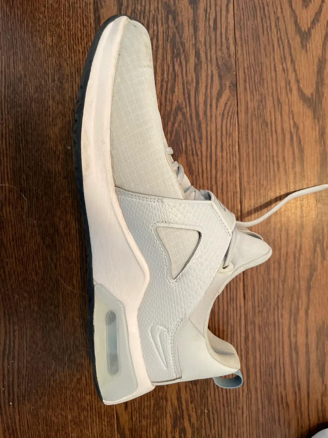 Nike Women's Training Shoes Size 8-8.5 image indicator(4)