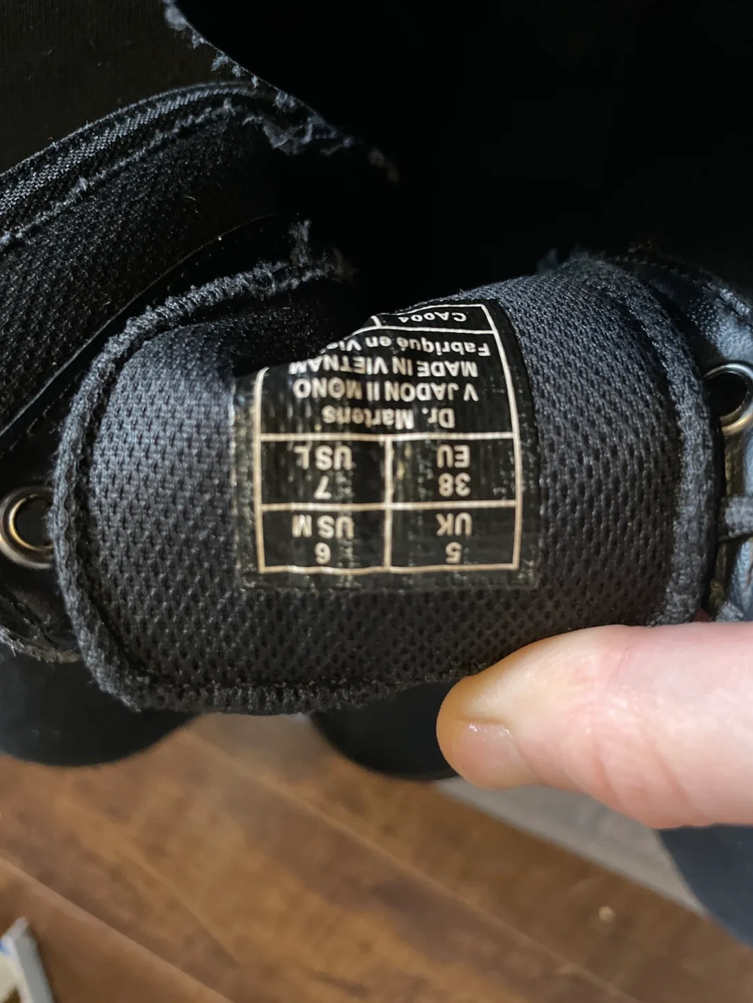 Dr. Martens Vegan Leather Platform Boots 🇨🇦 image indicator(5)