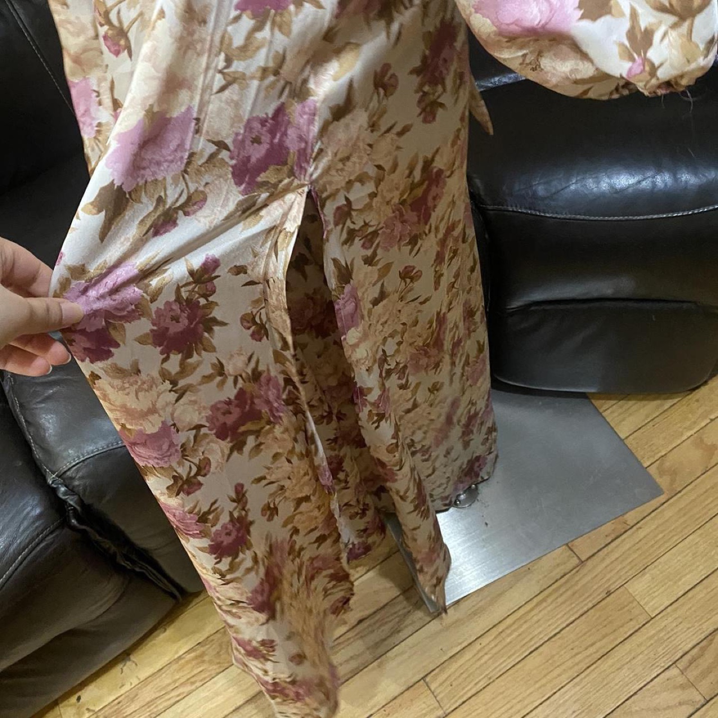 Aakaa Anthropolgie Long Sleeve V neck Floral Dress - photo 5