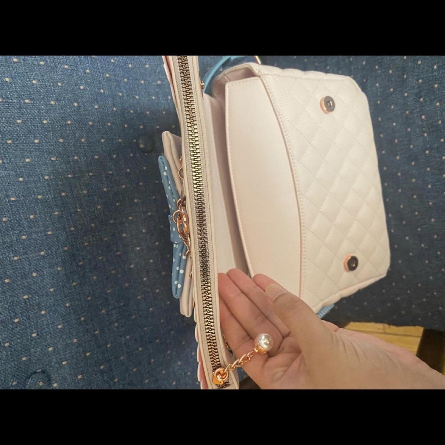 cinnamoroll large link quilted crossbody new - photo 4