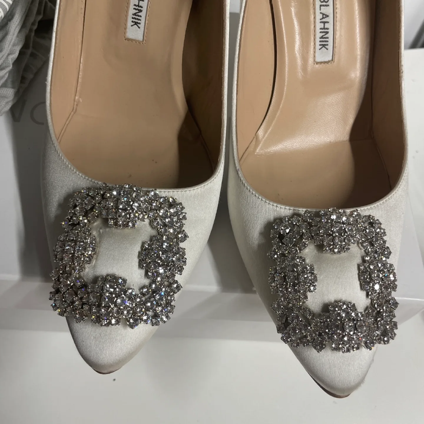 Manolo Blahnik Hangisi 90 (size 38) image indicator(4)