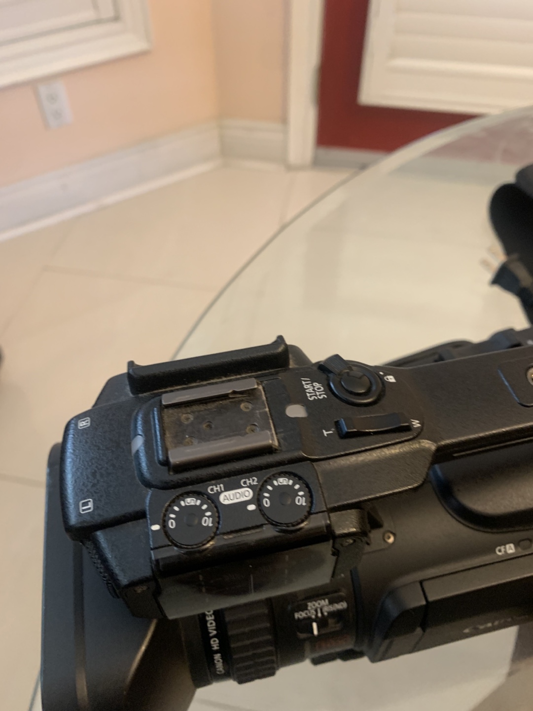 Canon XF100 HD Professional Camcorder - photo 5