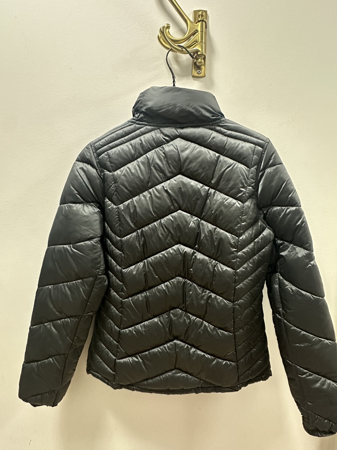 Women's Black Puffer Jacket - photo 2