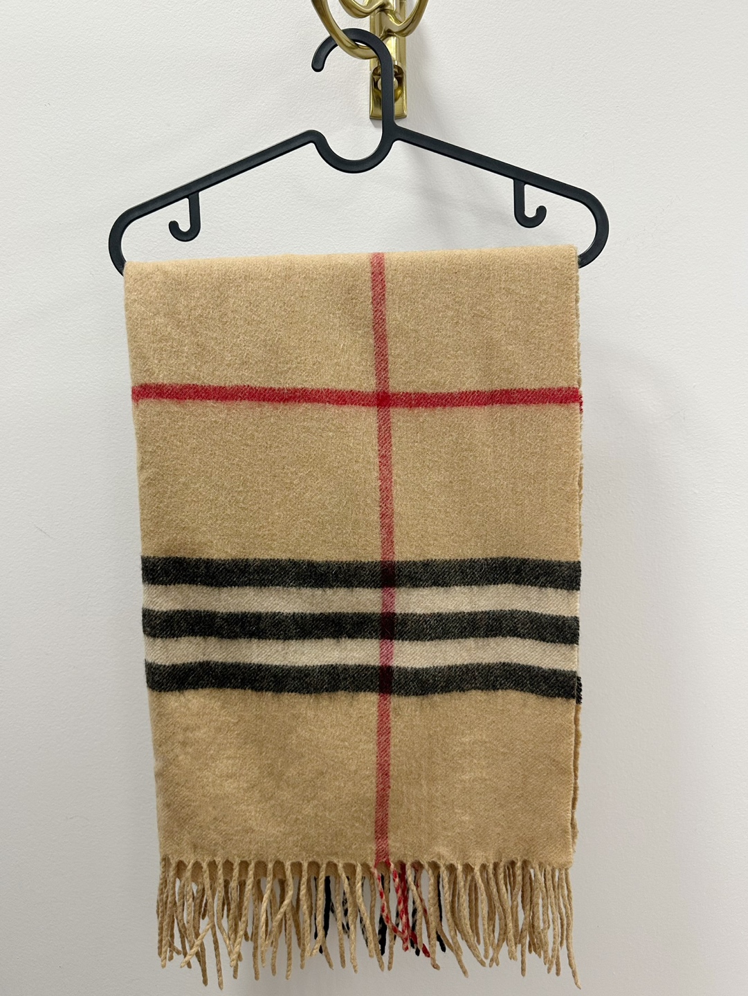Beige and Black Plaid Scarf with Tassels - photo 4