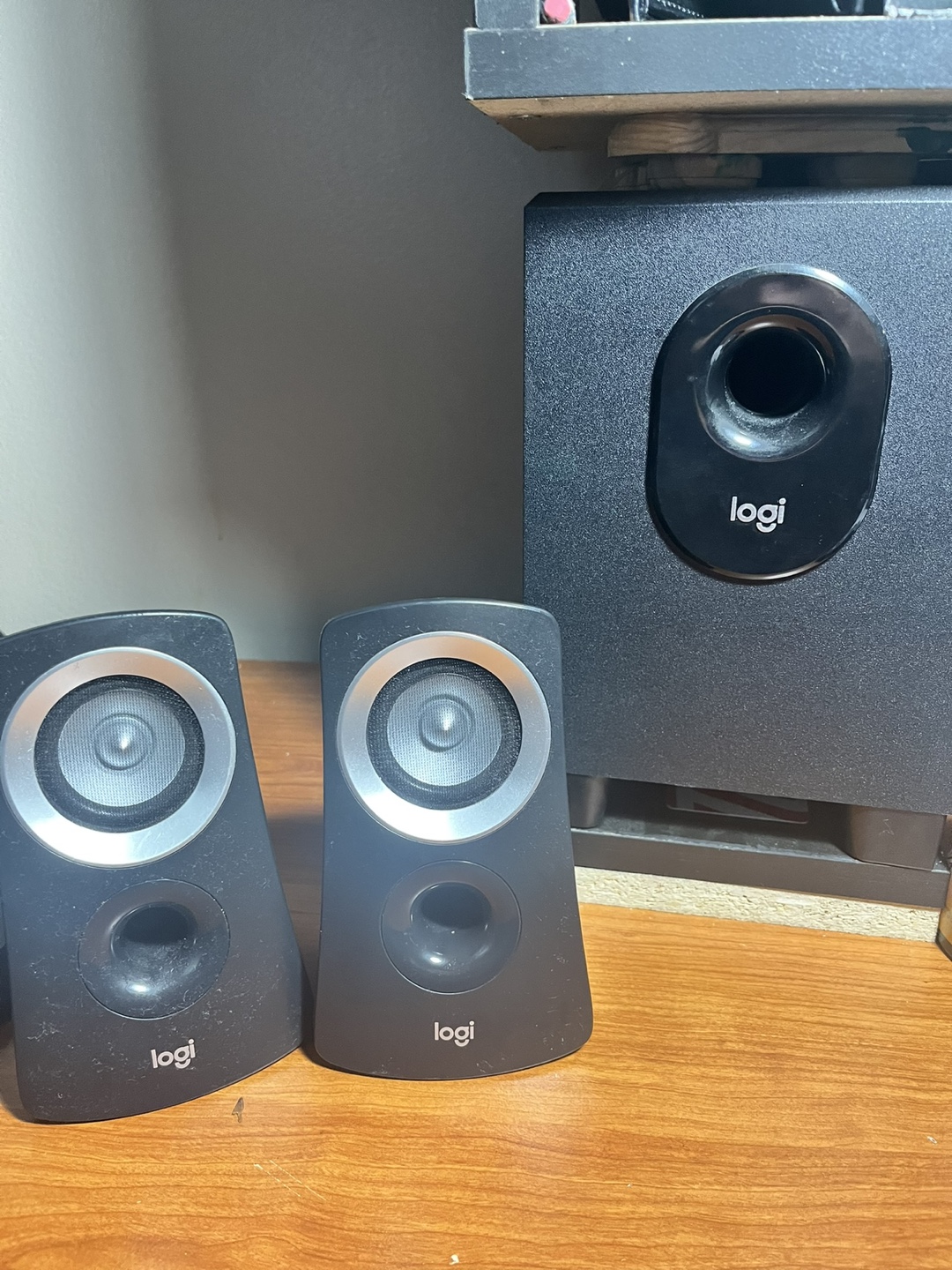 ASUS ROG Gaming Desktop with Logitech Speakers - photo 5