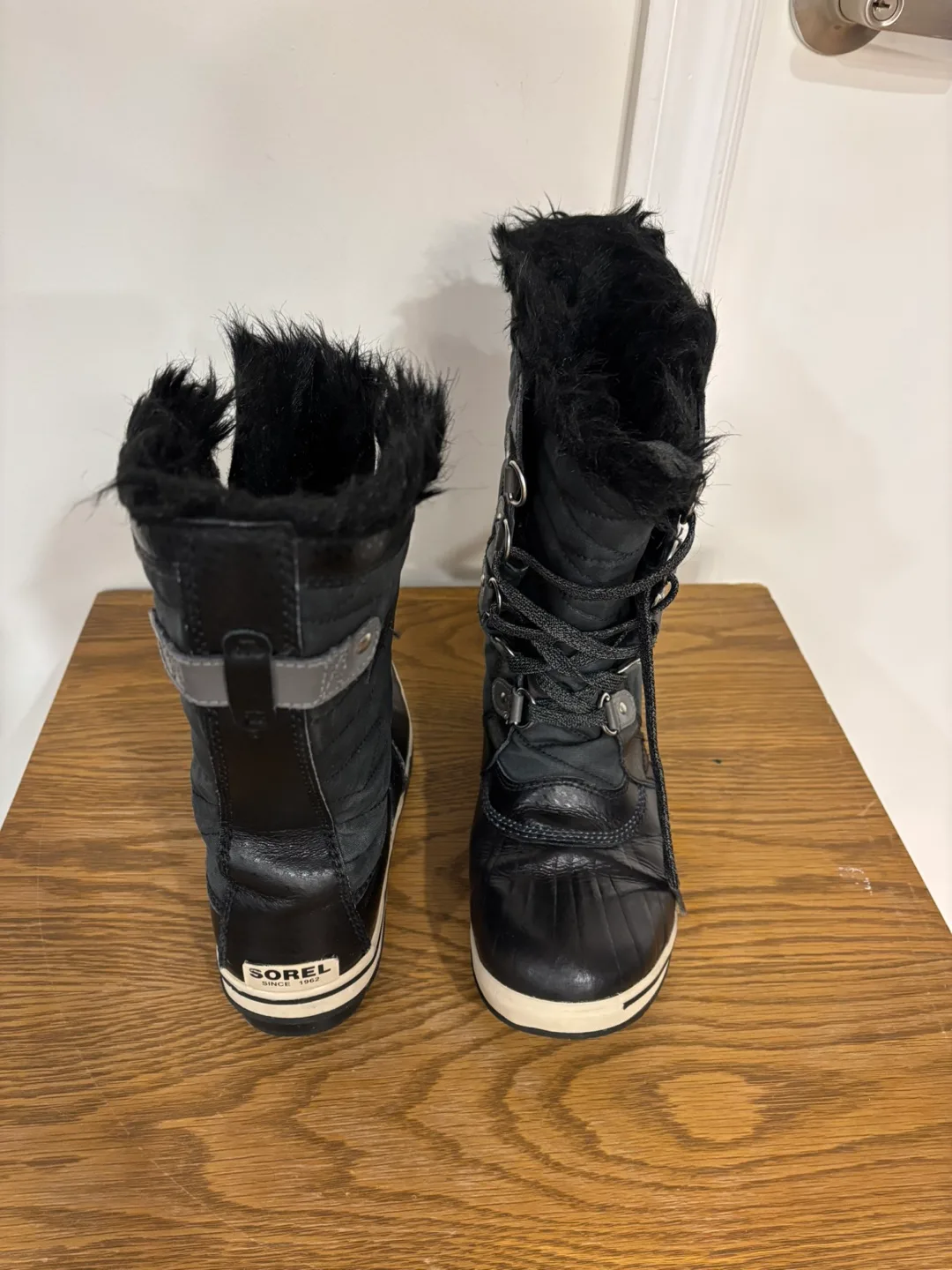 Sorel Black winter boots, Size 7 thumbnail