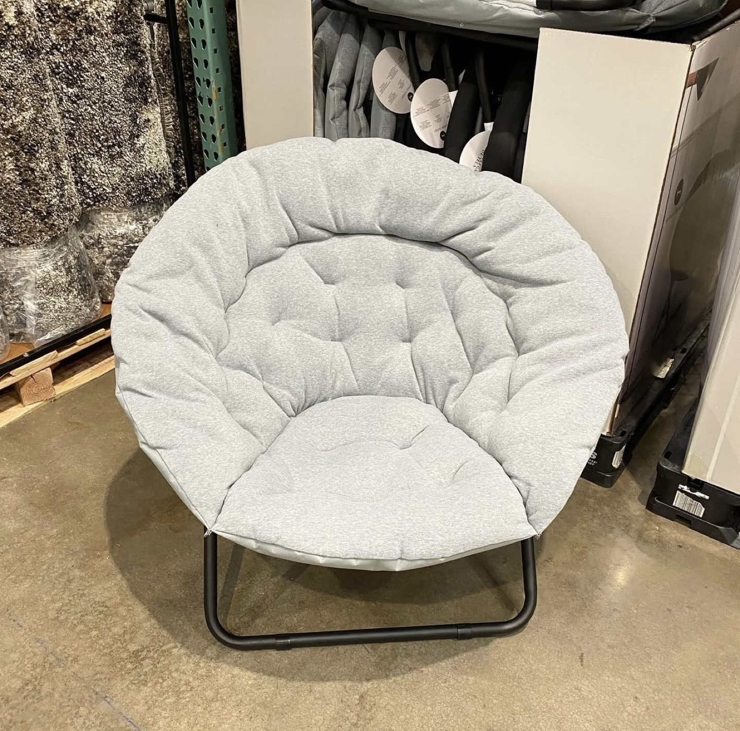 2 Grey Round Folding Chair